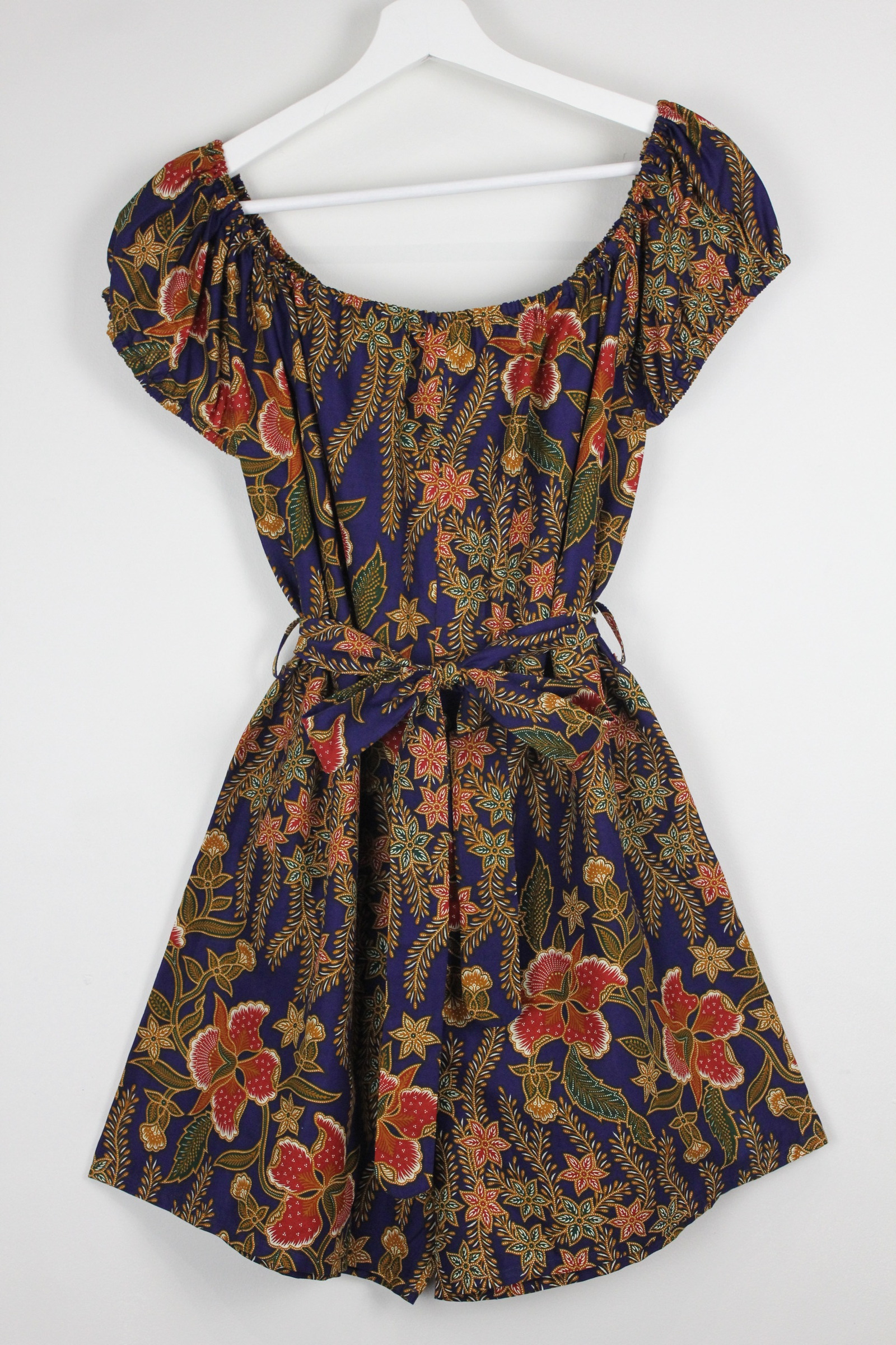 AveryDae Batik Playsuit (L) - Kay
