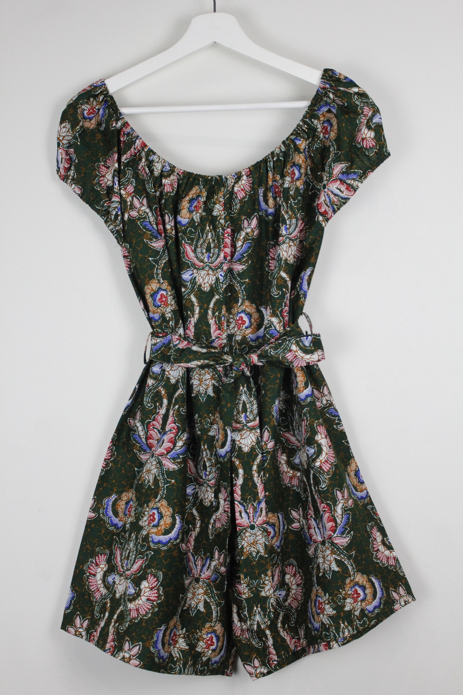 AveryDae Batik Playsuit (L) - Nima