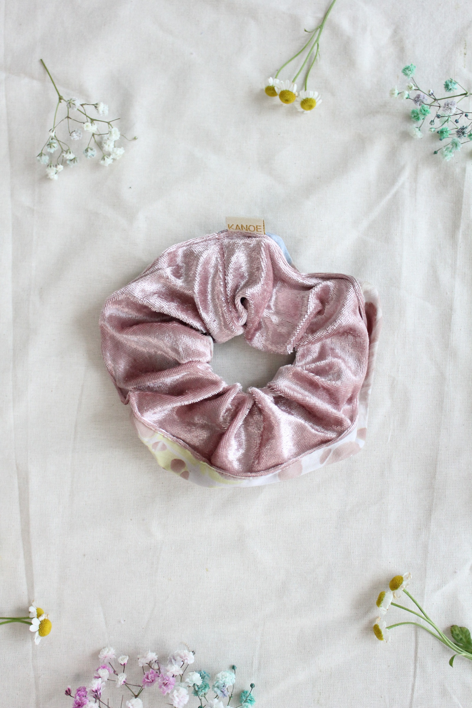 Velvetine+Batik Scrunchie - Dusty Pink