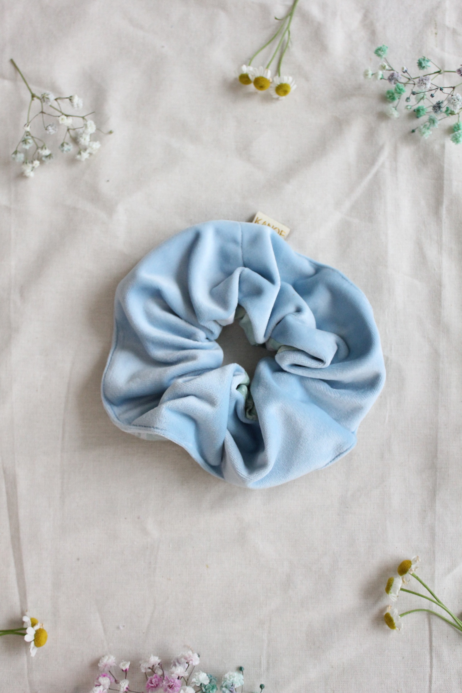 Velvetine+Batik Scrunchie - Baby Bleu