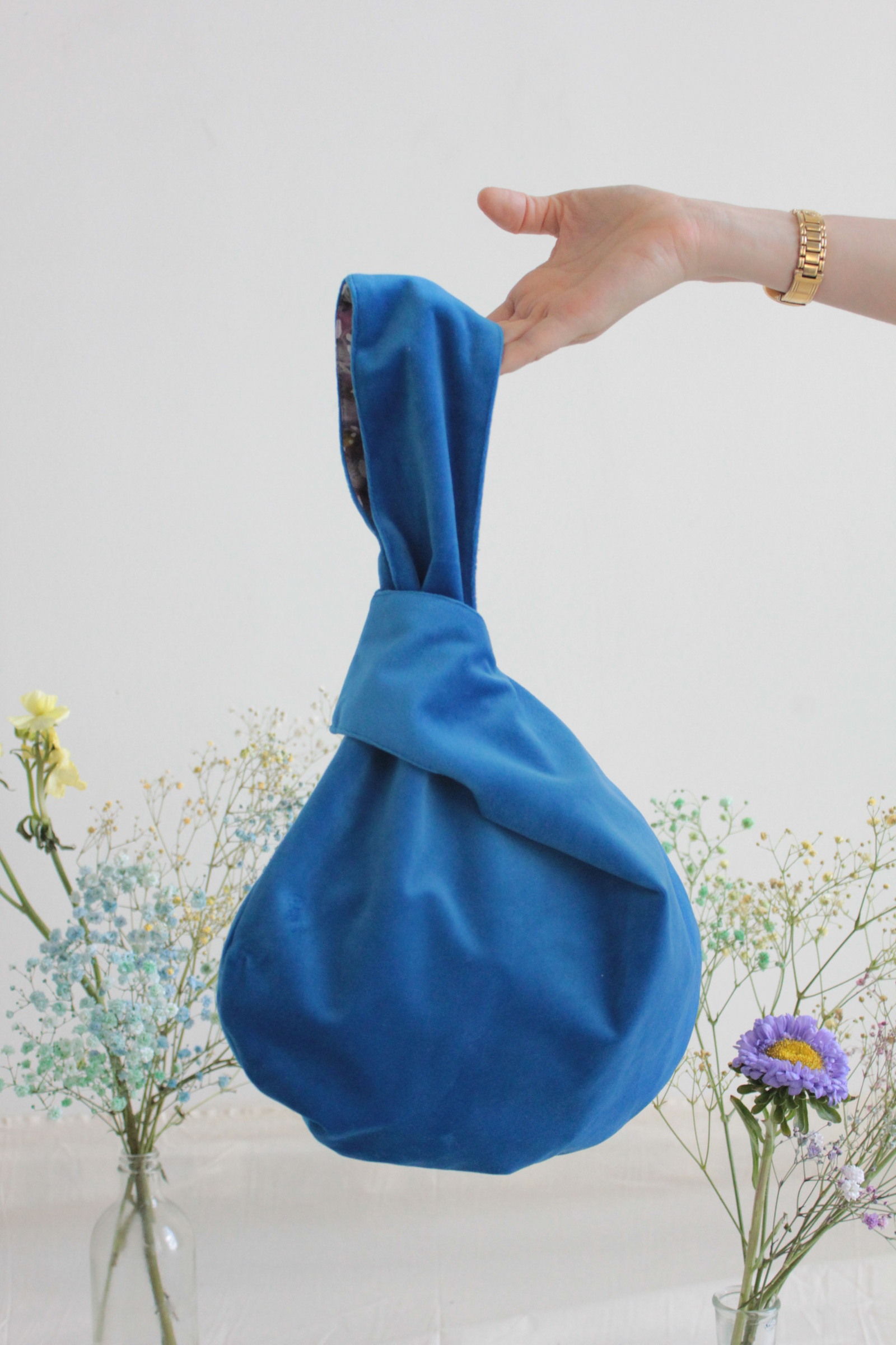 Reversible Velvet+Batik KnotBag - Cobalt Bleu