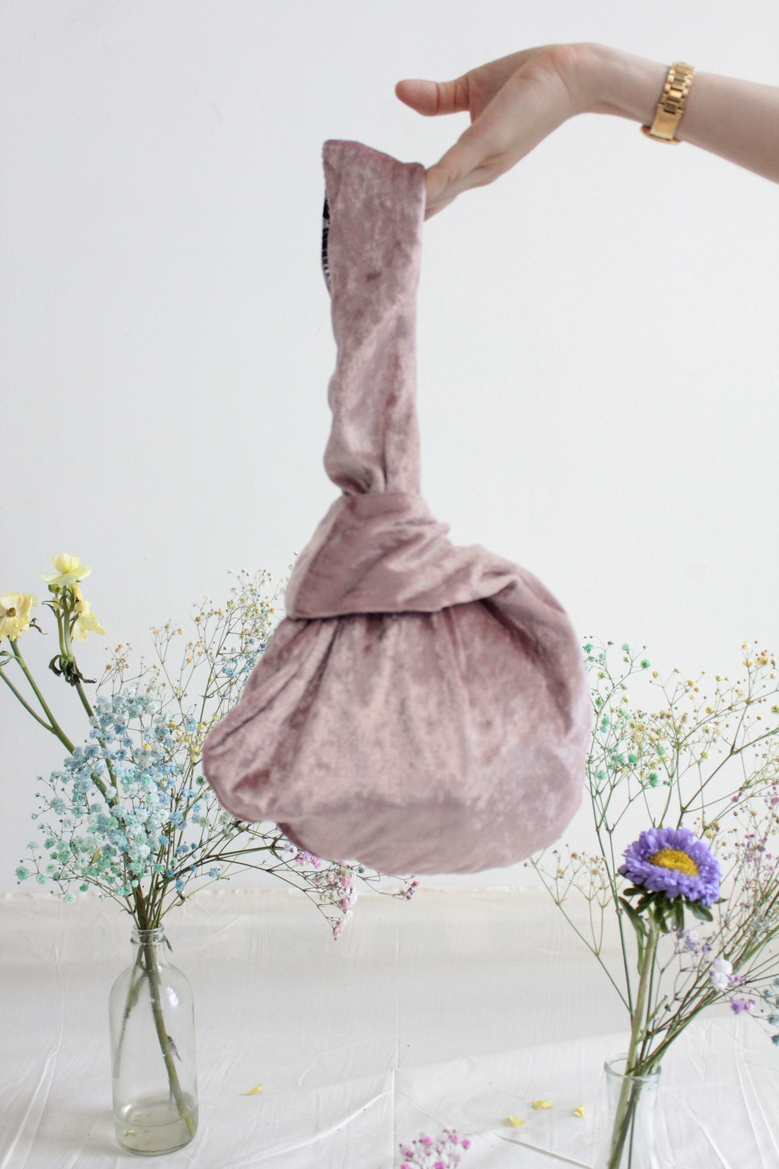 Reversible Velvet+Batik KnotBag - Dusty Pink ( Sheen )