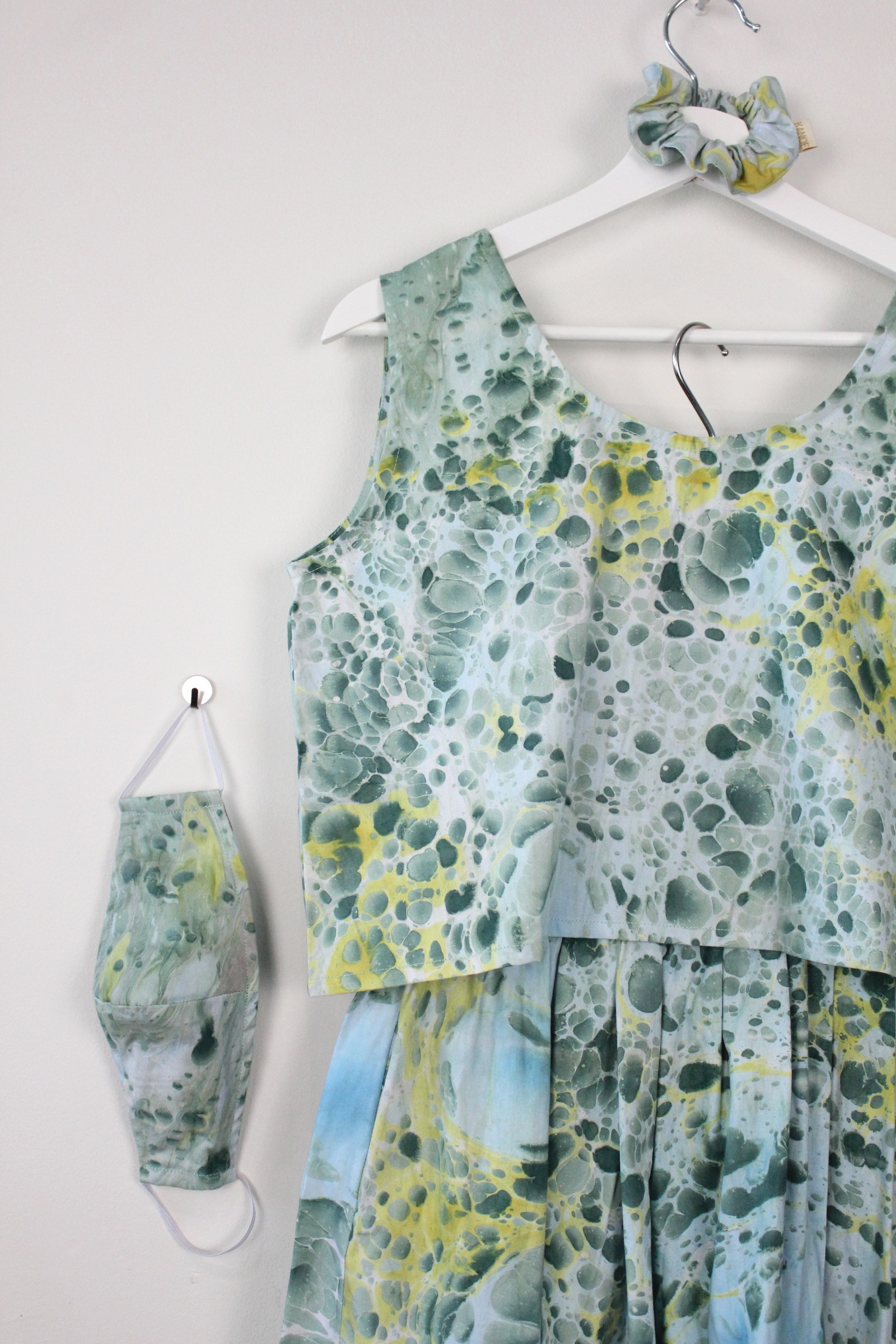 Hand Marbled Matching Beach Set - Forest