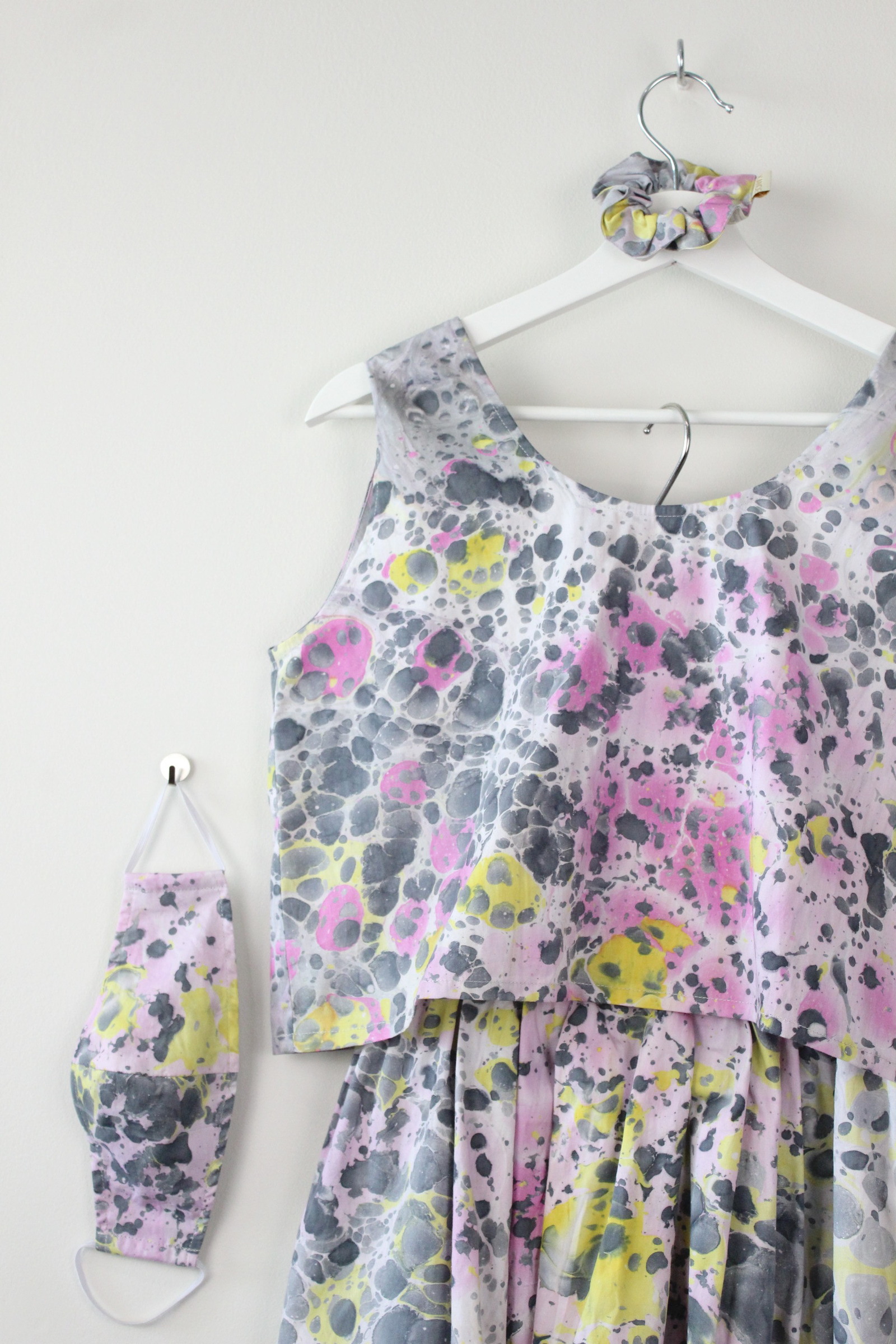 Hand Marbled Matching Beach Set - Stormie