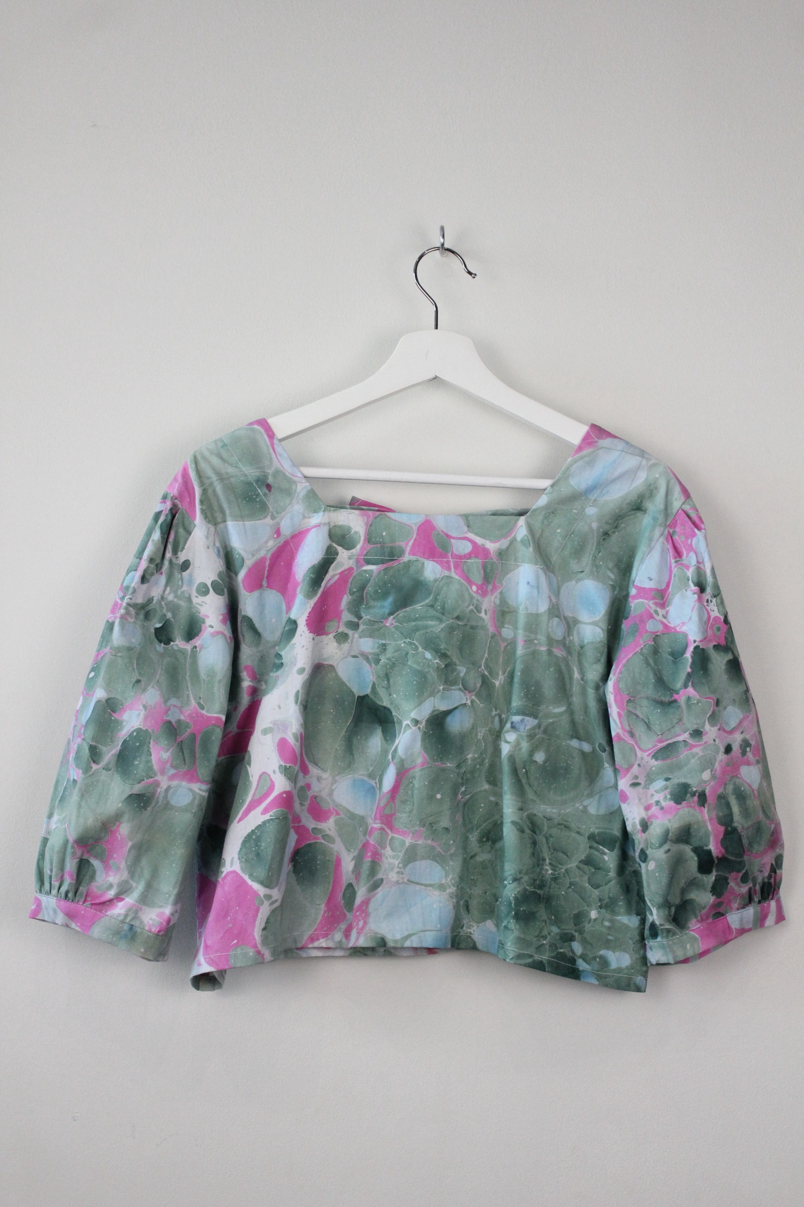 Hand Marbled Bishop Top - Maru