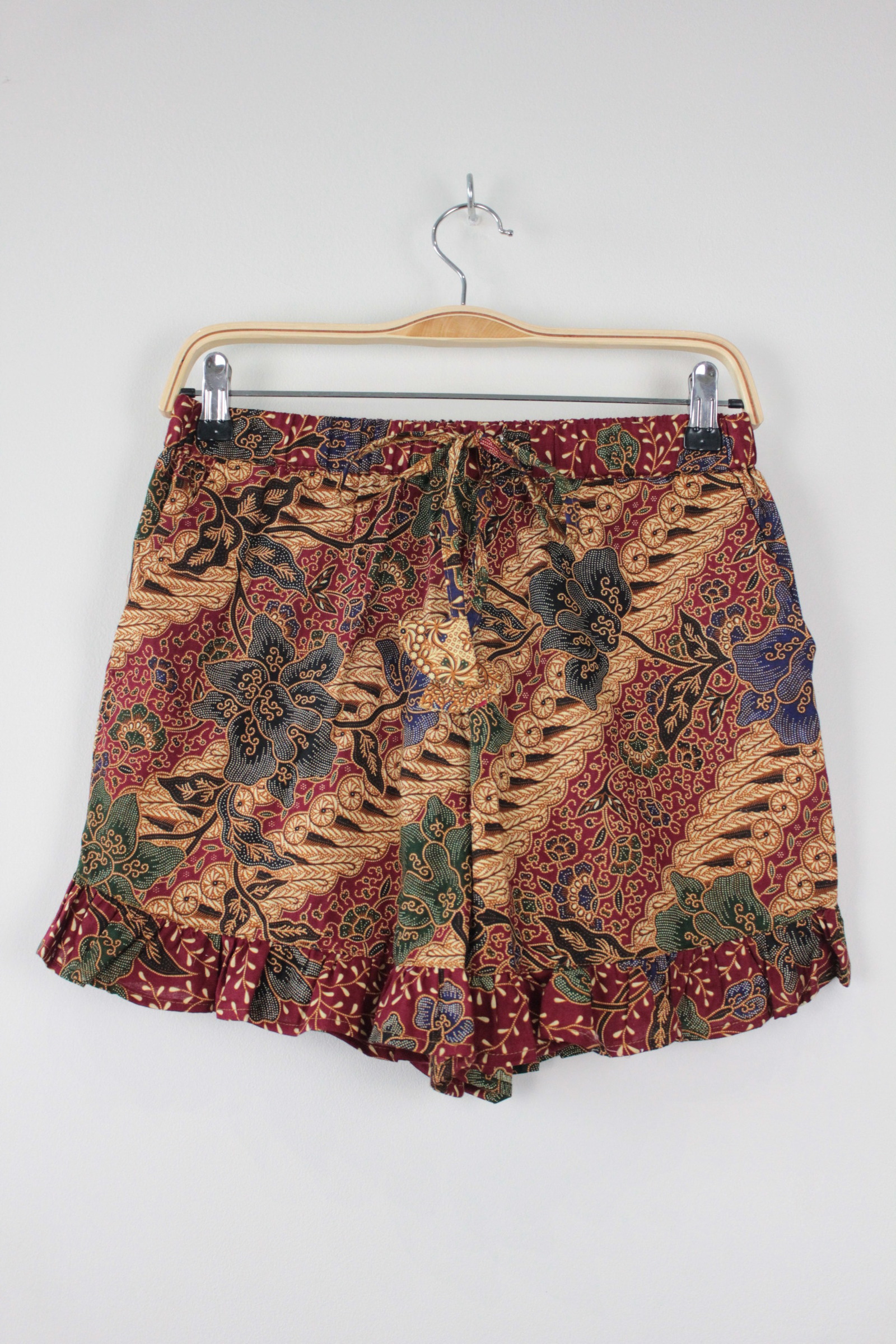 Batik Frou Shorts - Tiyana