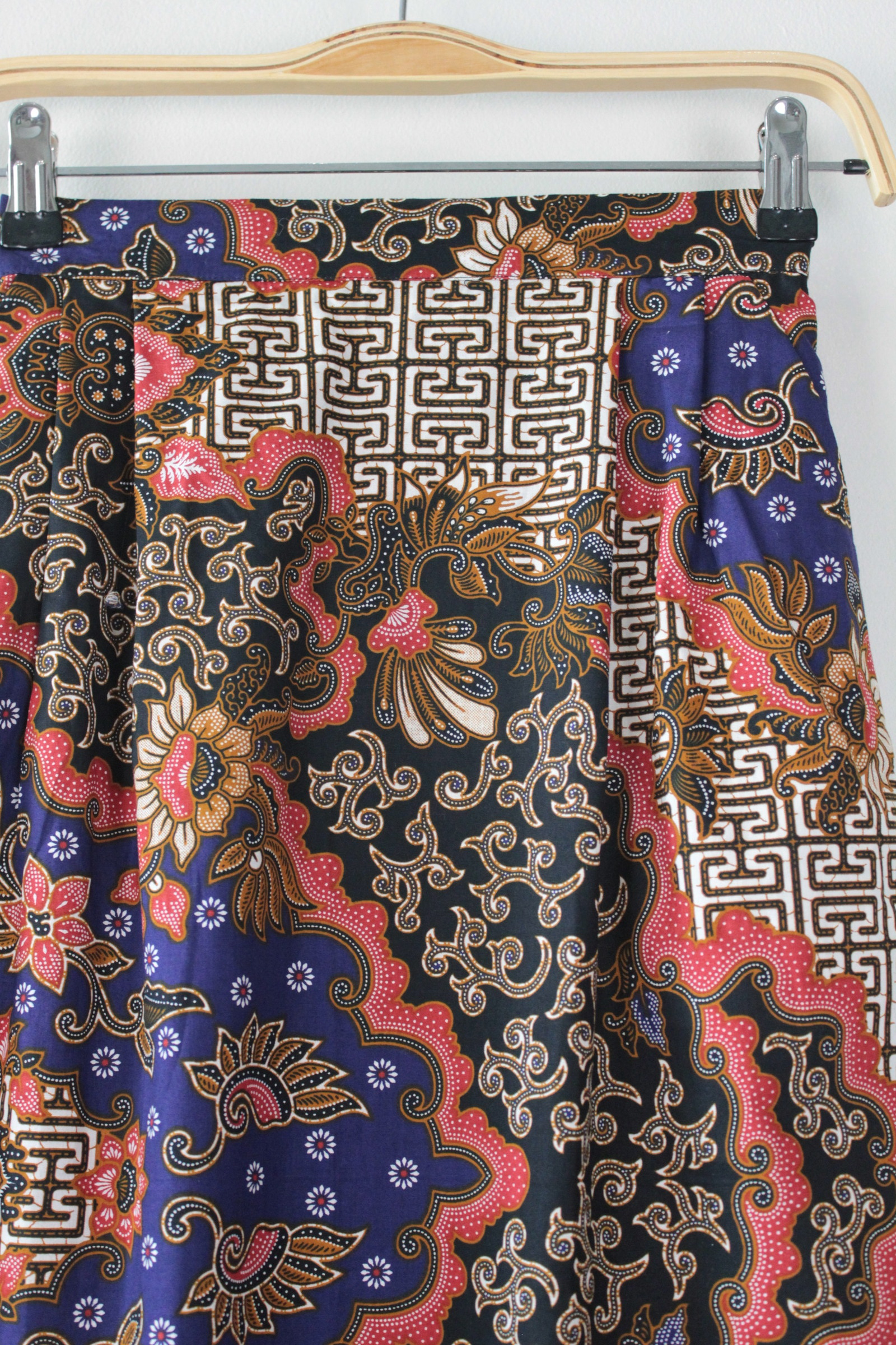 Batik Pencil Skirt (S-M) -Erid