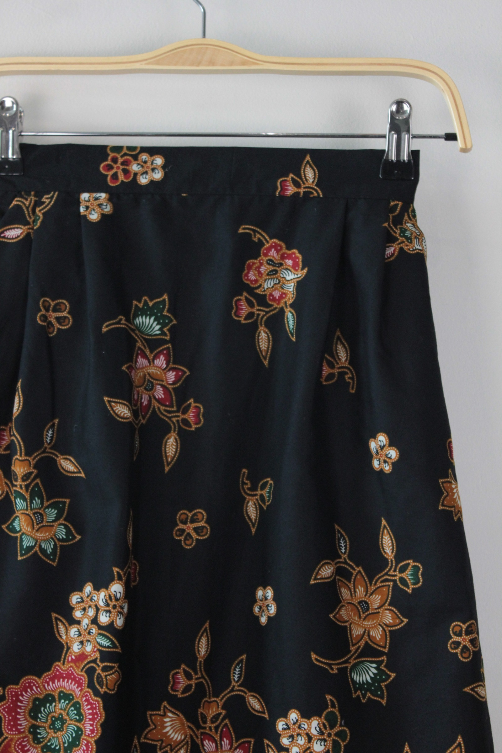 Batik Pencil Skirt (S-M) - Miami