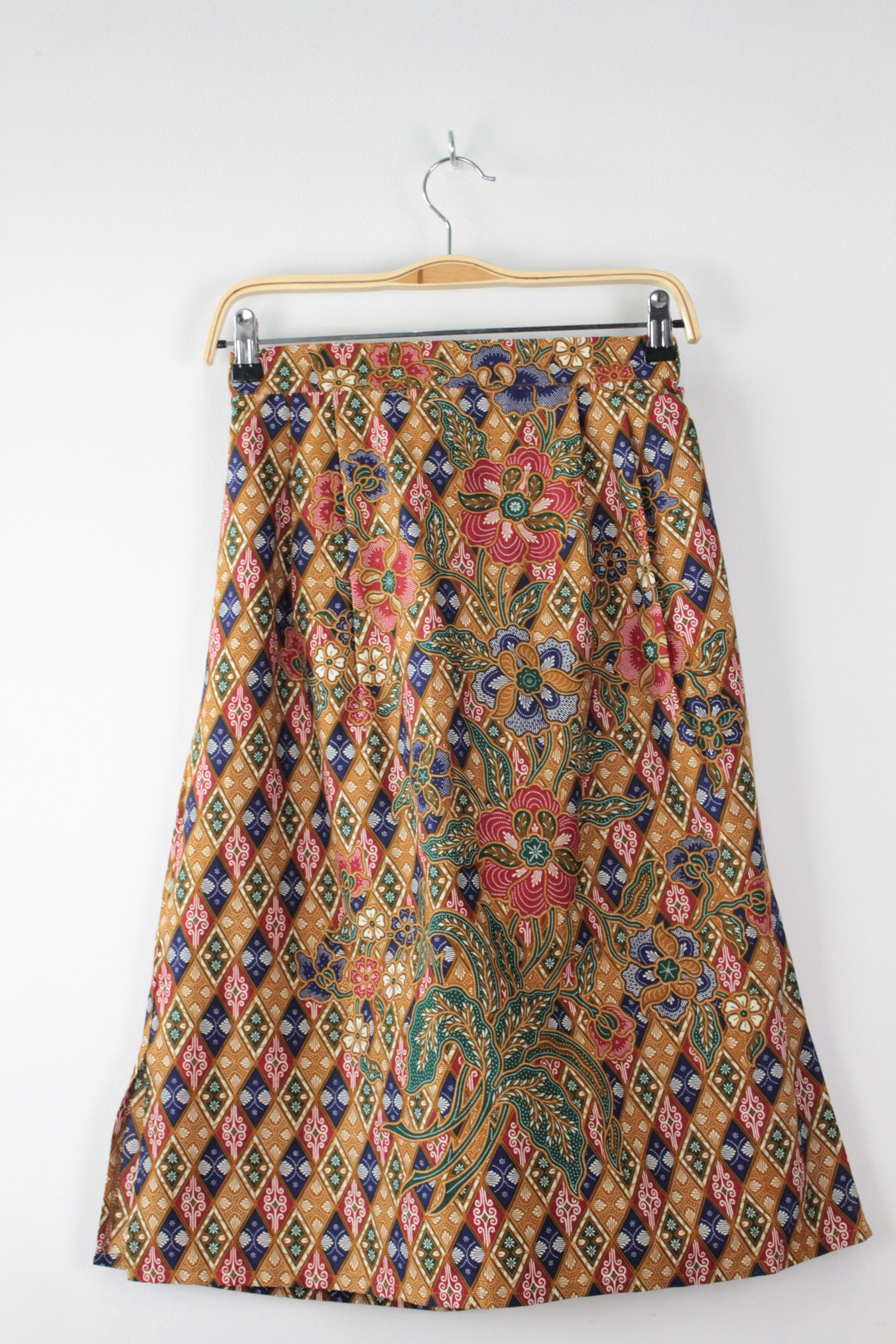 Batik Pencil Skirt (M-L) - Yuri