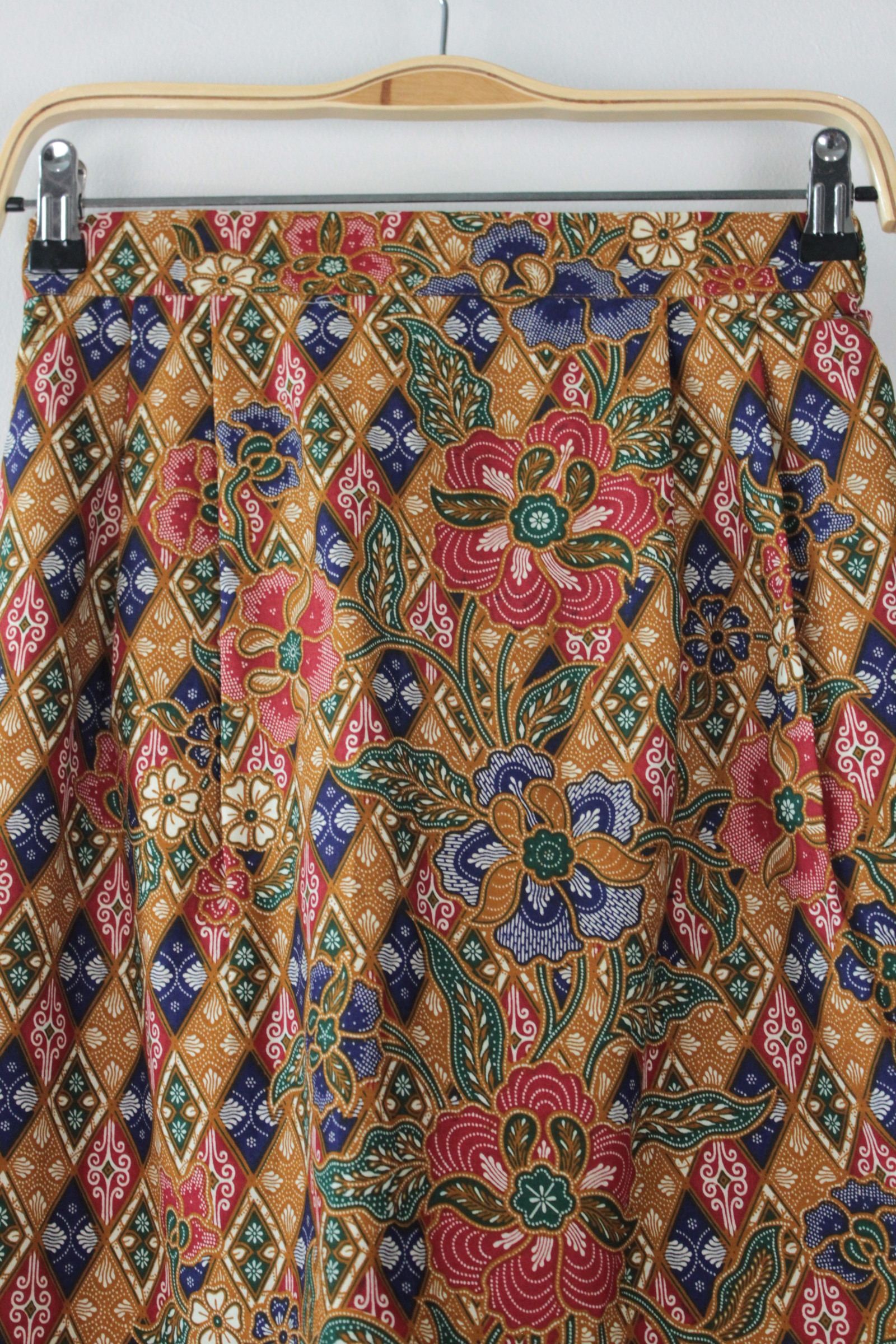 Batik Pencil Skirt (M-L) - Yuri