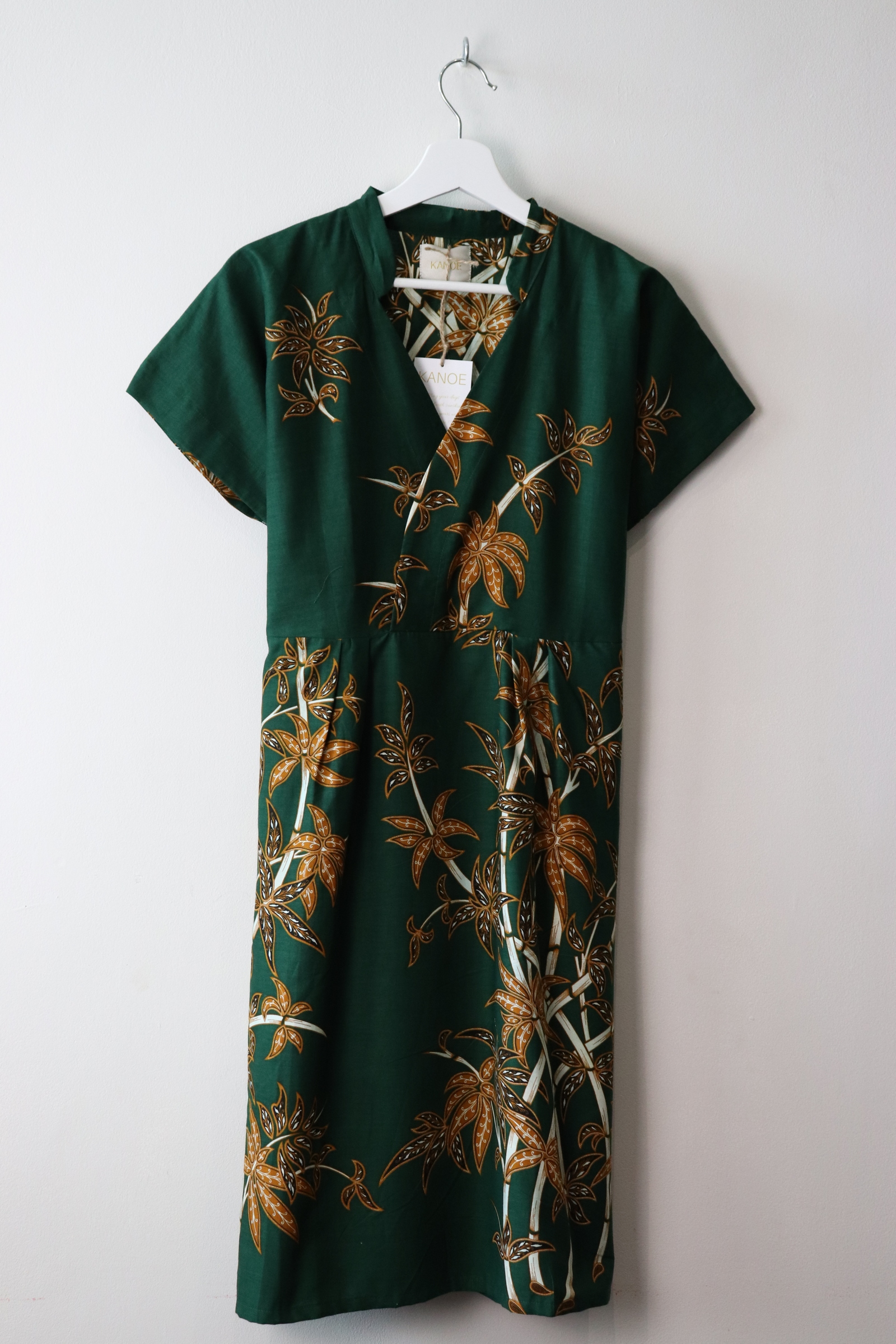 Kimono wrap dress w/ mandarin collar - Moneytree