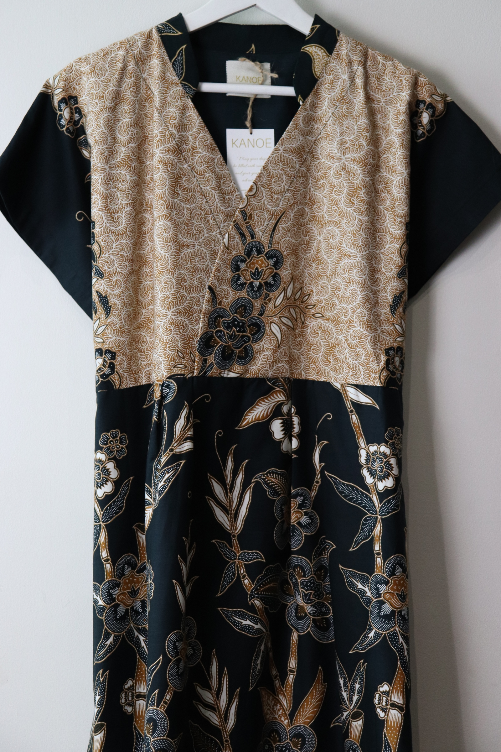 Kimono wrap dress w/ mandarin collar - Believe