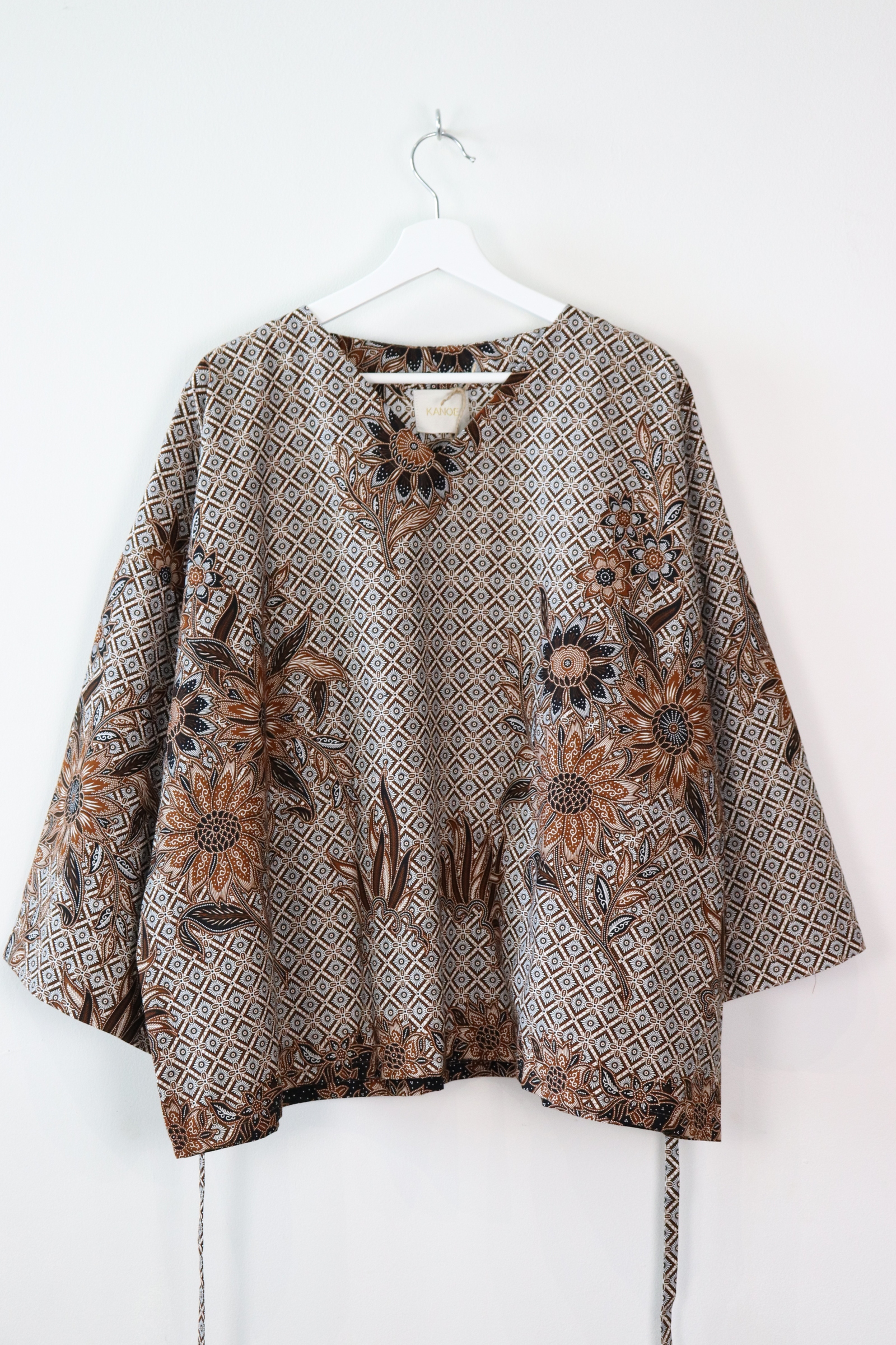 BIG GIRL Batik Top - Big BEA