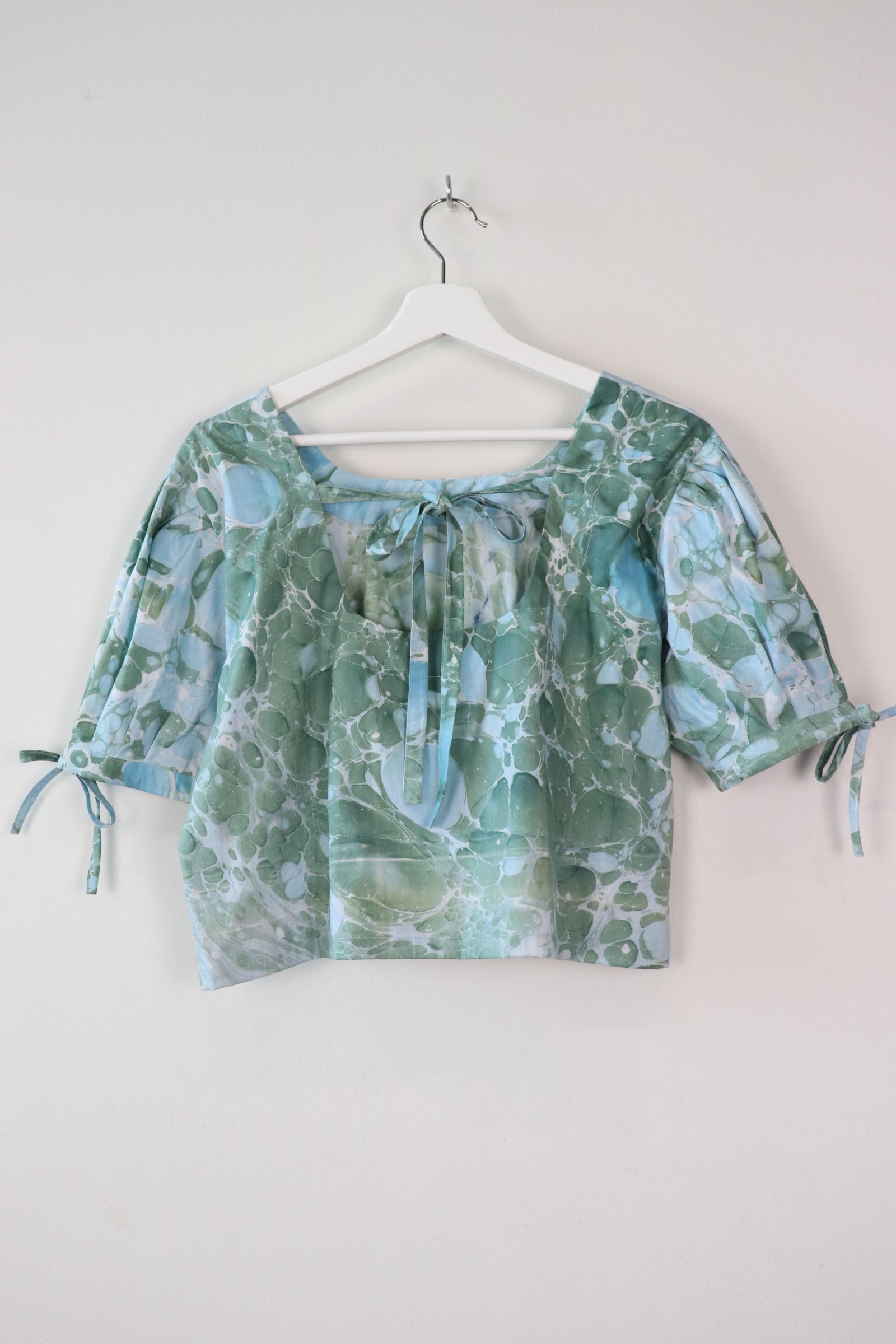 Hand Marbled Bow Top - Earth Hour