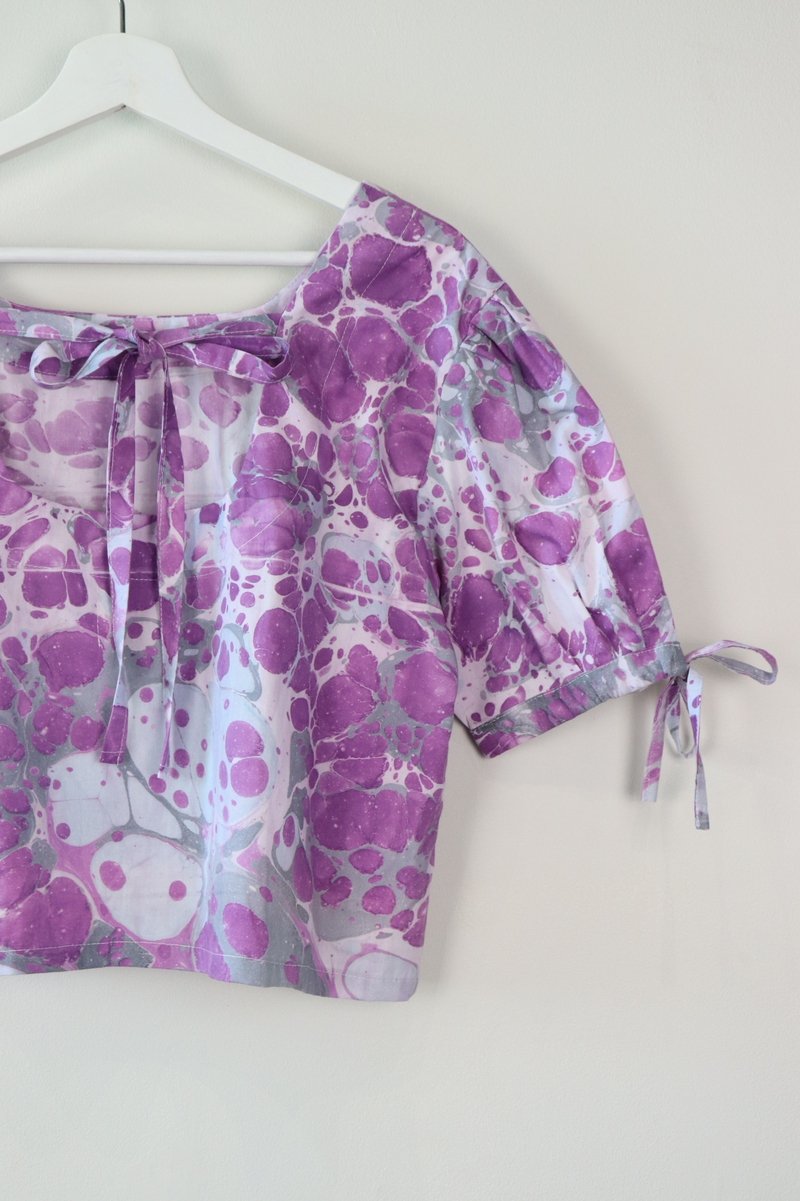 Hand Marbled Bow Top - Gypsy Gems