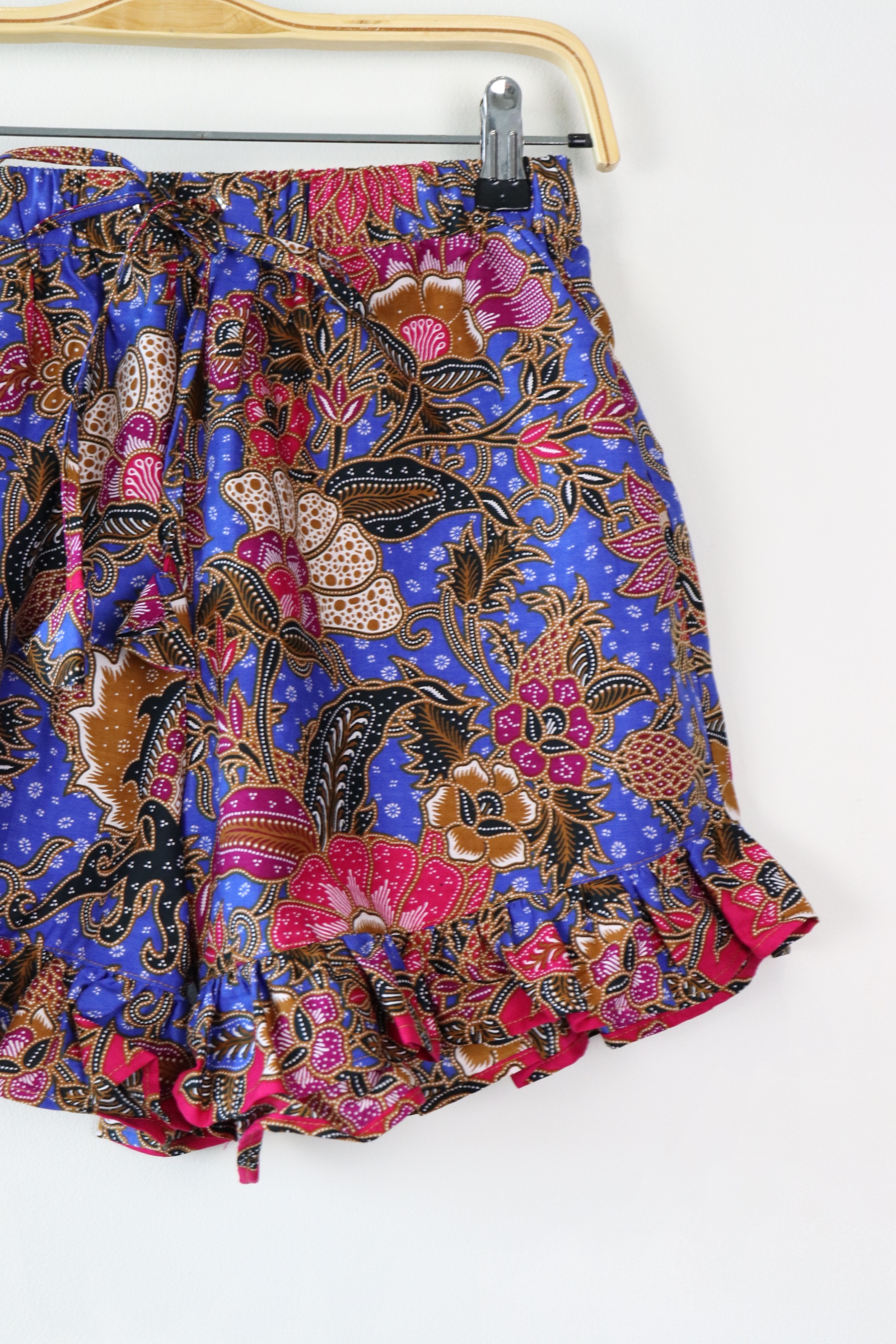 Batik Frou Shorts - Jenny