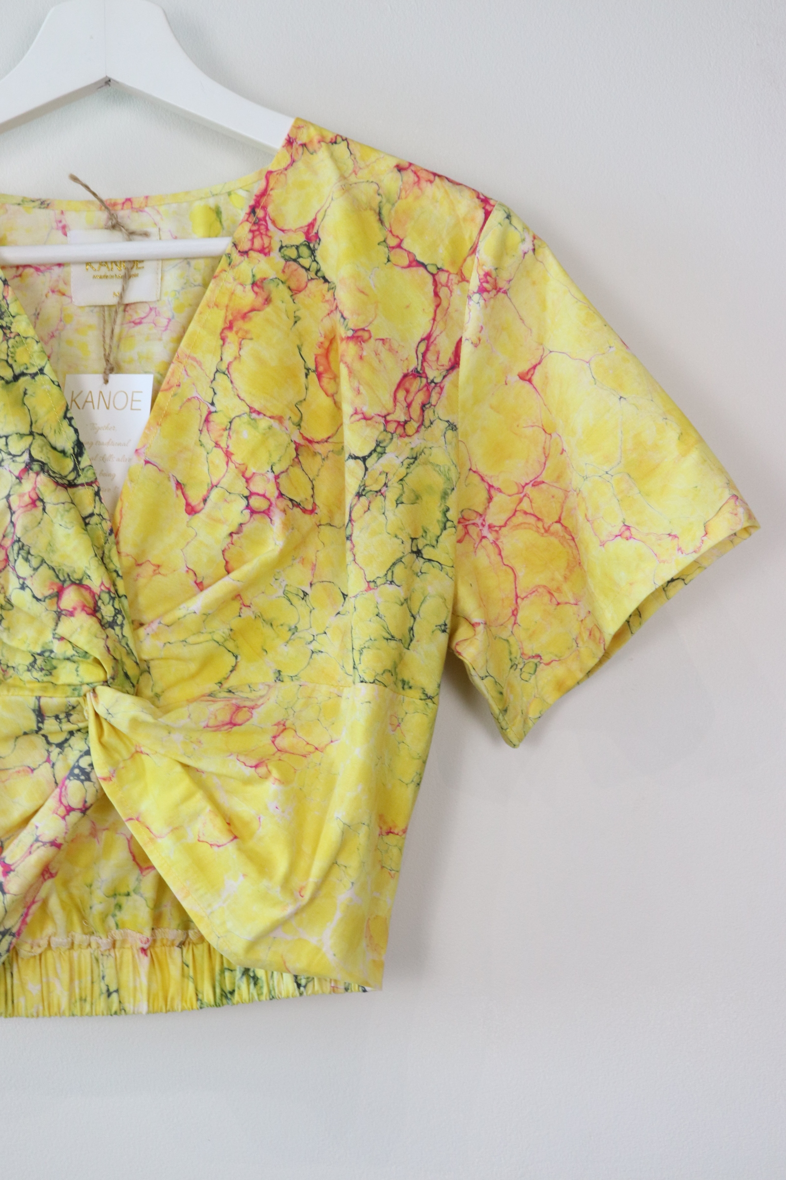 Hand Marbled Twisted Top - Lemon Fizz