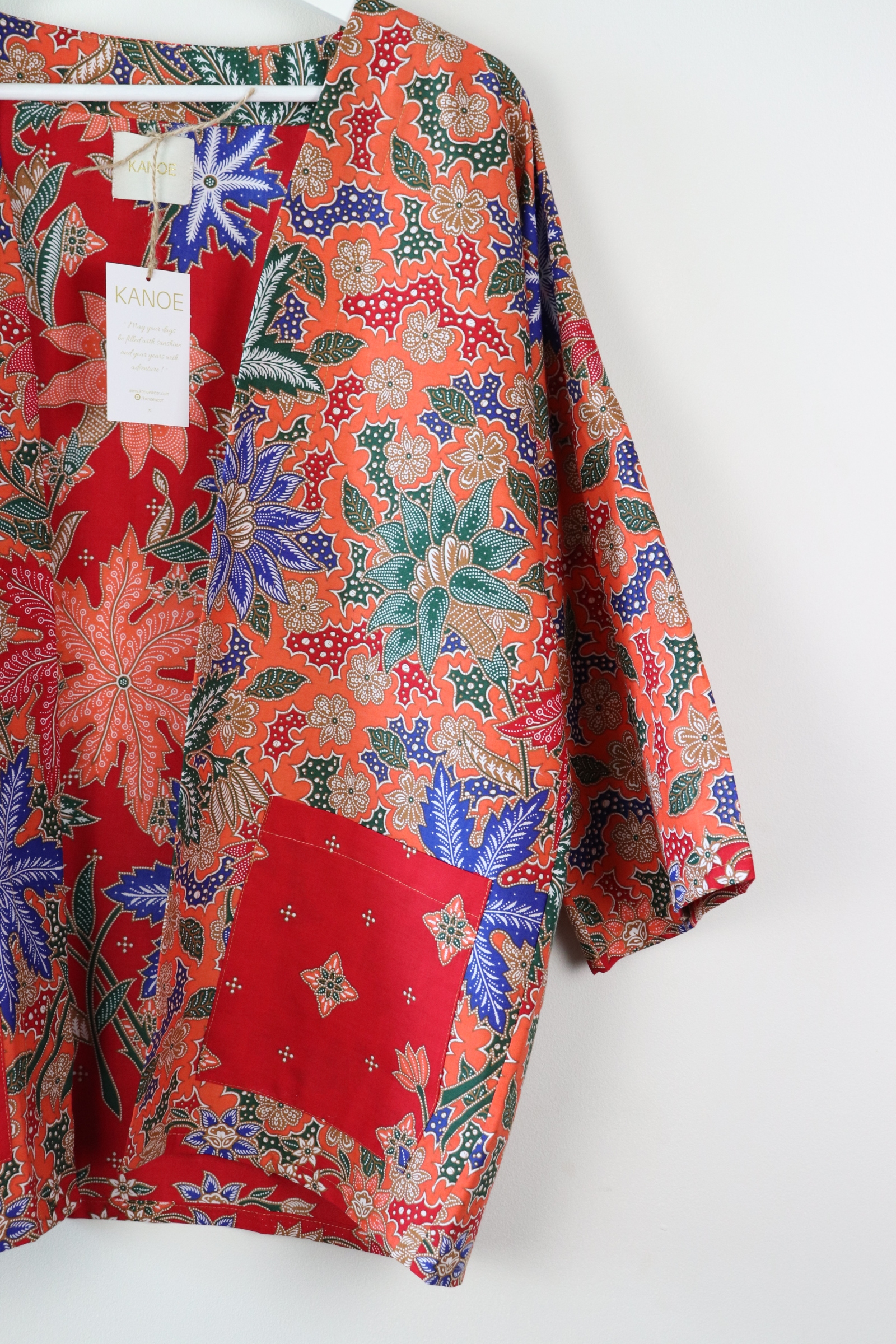 Batik Kimono Basic - Tomato Sandwich.