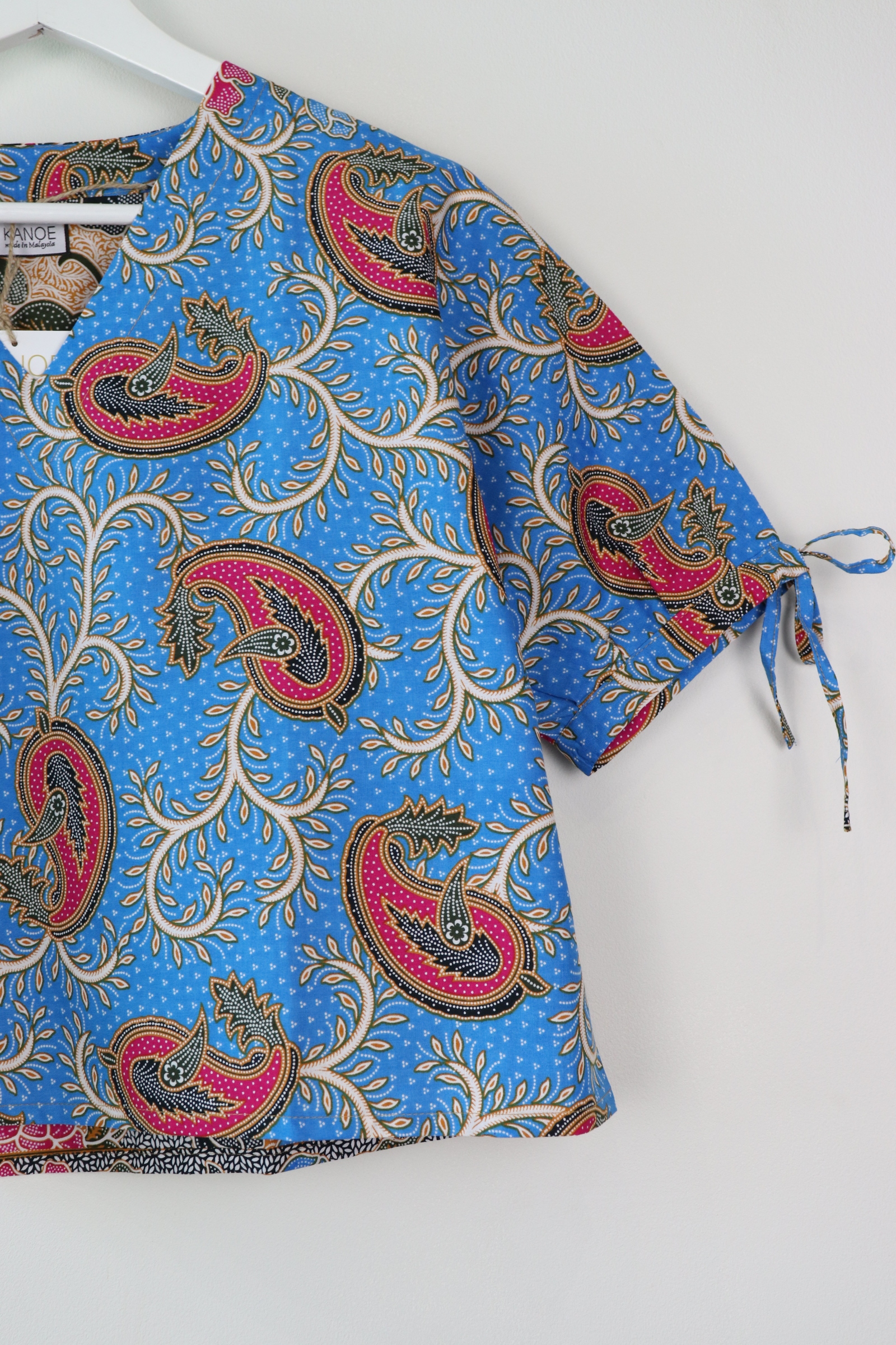 AveryDae Batik Top - Sky Paisley