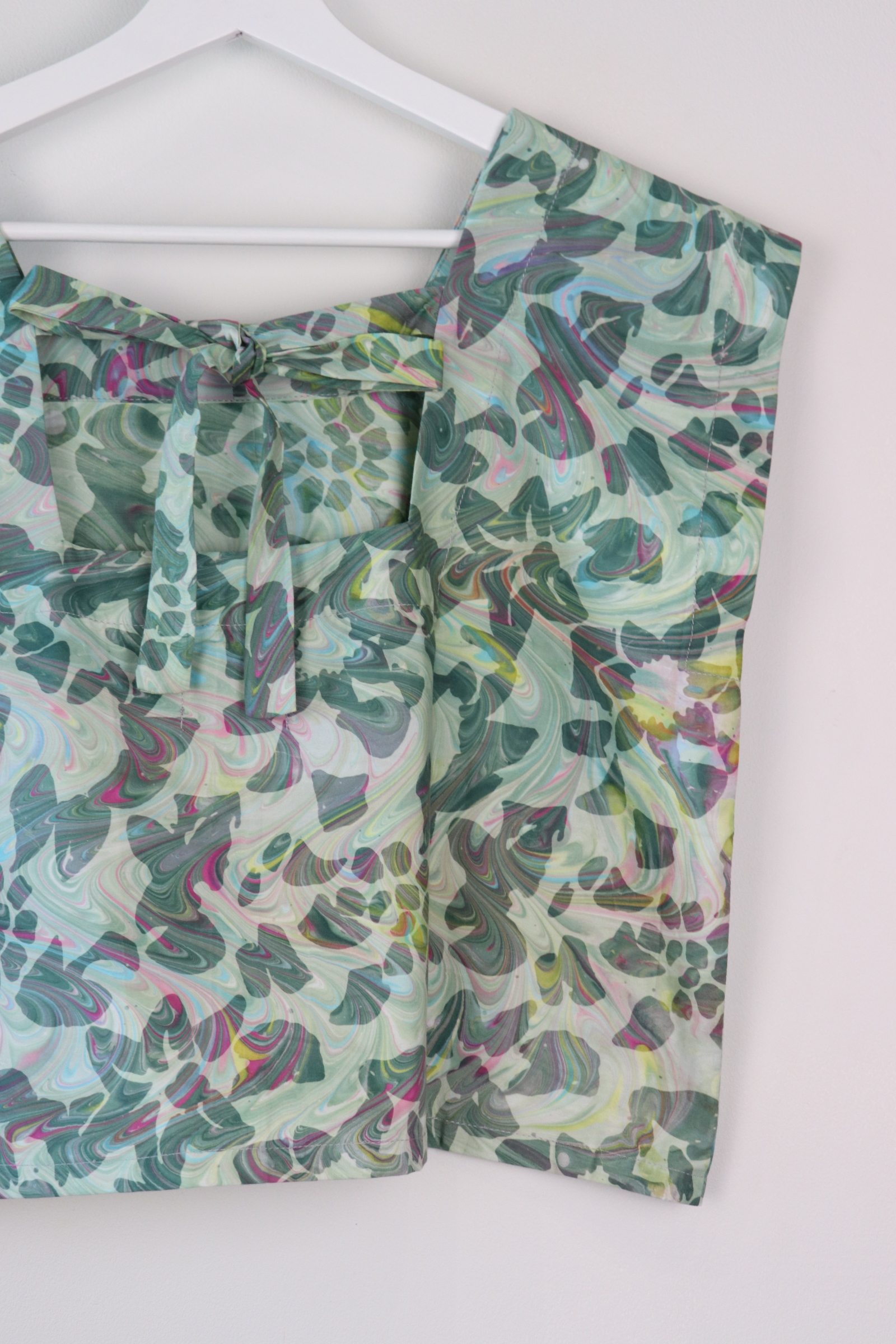 GroceryDate Batik Top - Kale Smoothie ( Handmade Batik Terap )