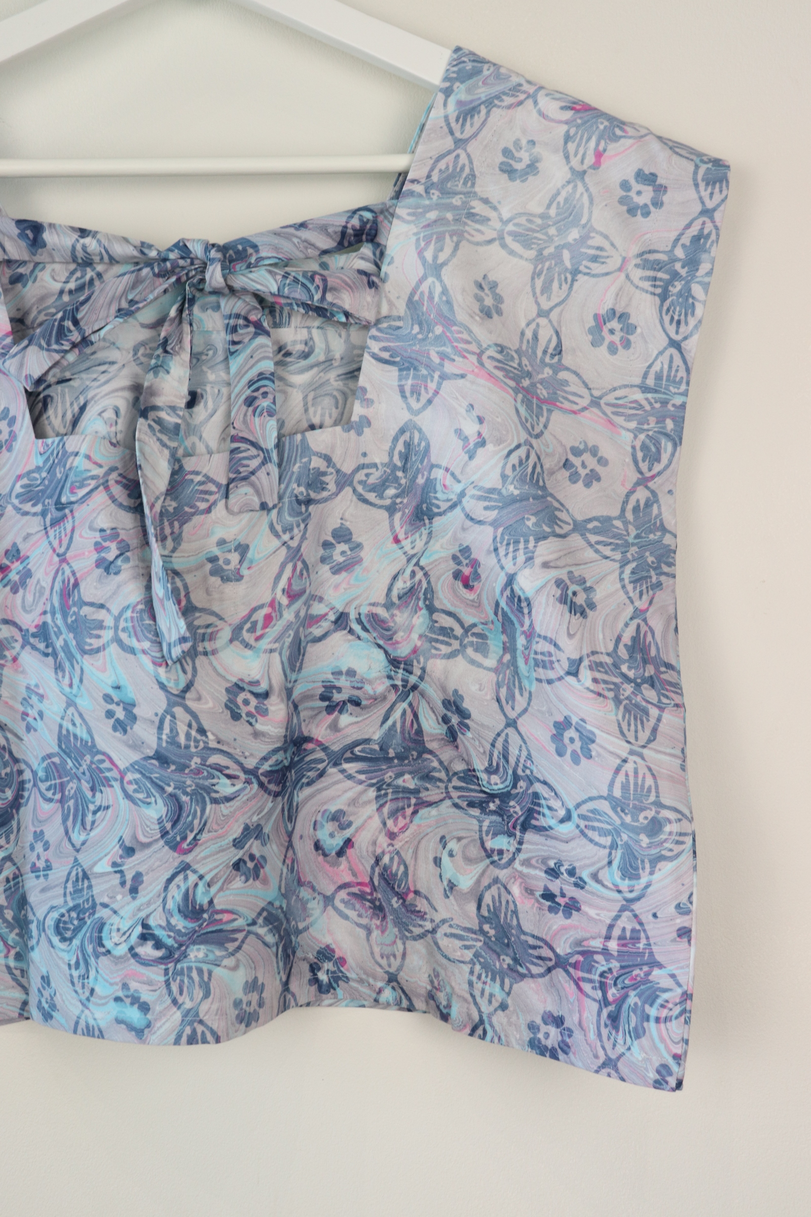 GroceryDate Batik Top - Astra Bliss ( Handmade Batik Terap )
