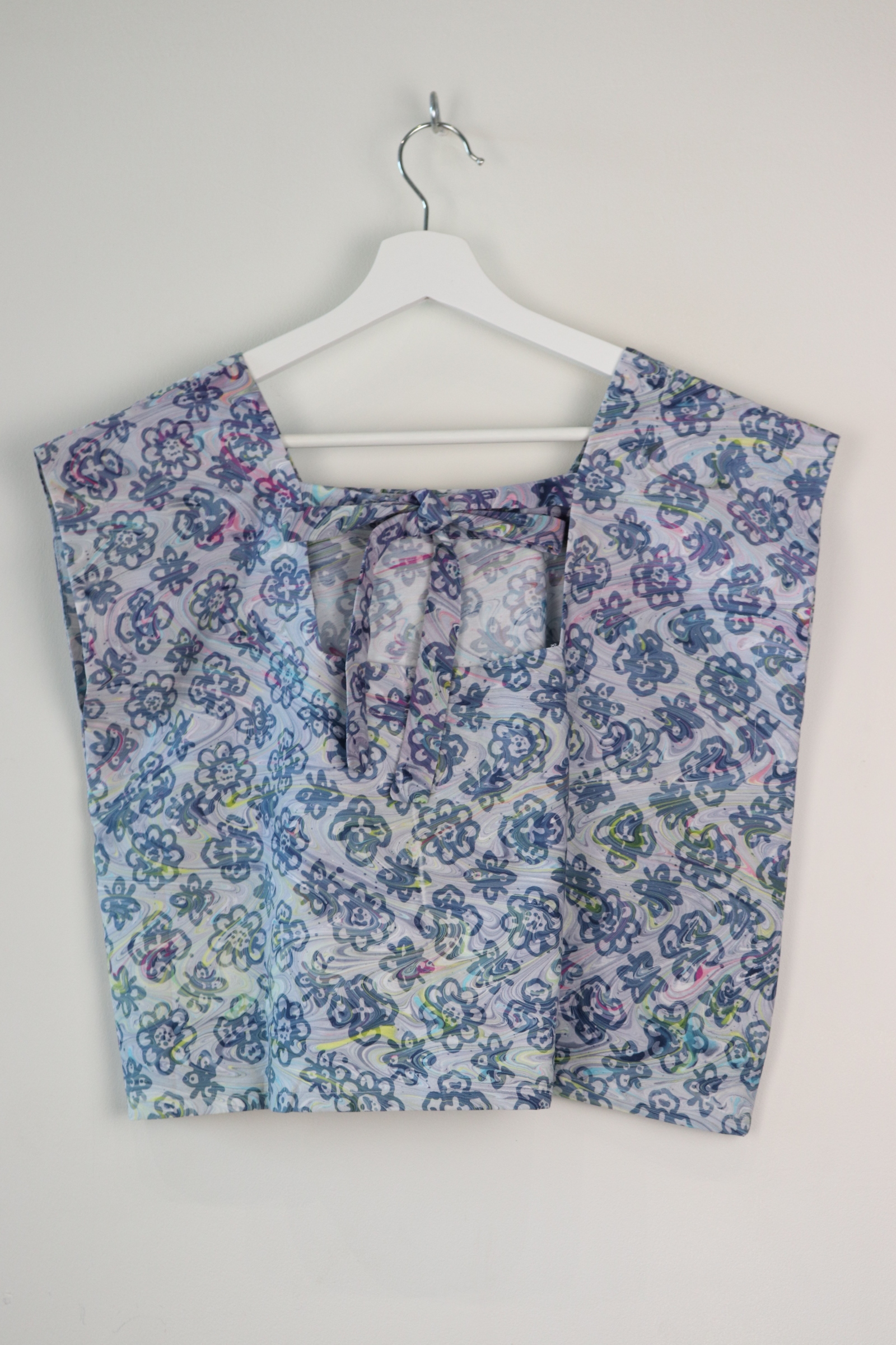 GroceryDate Batik Top - Glitter Stars ( Handmade Batik Terap )