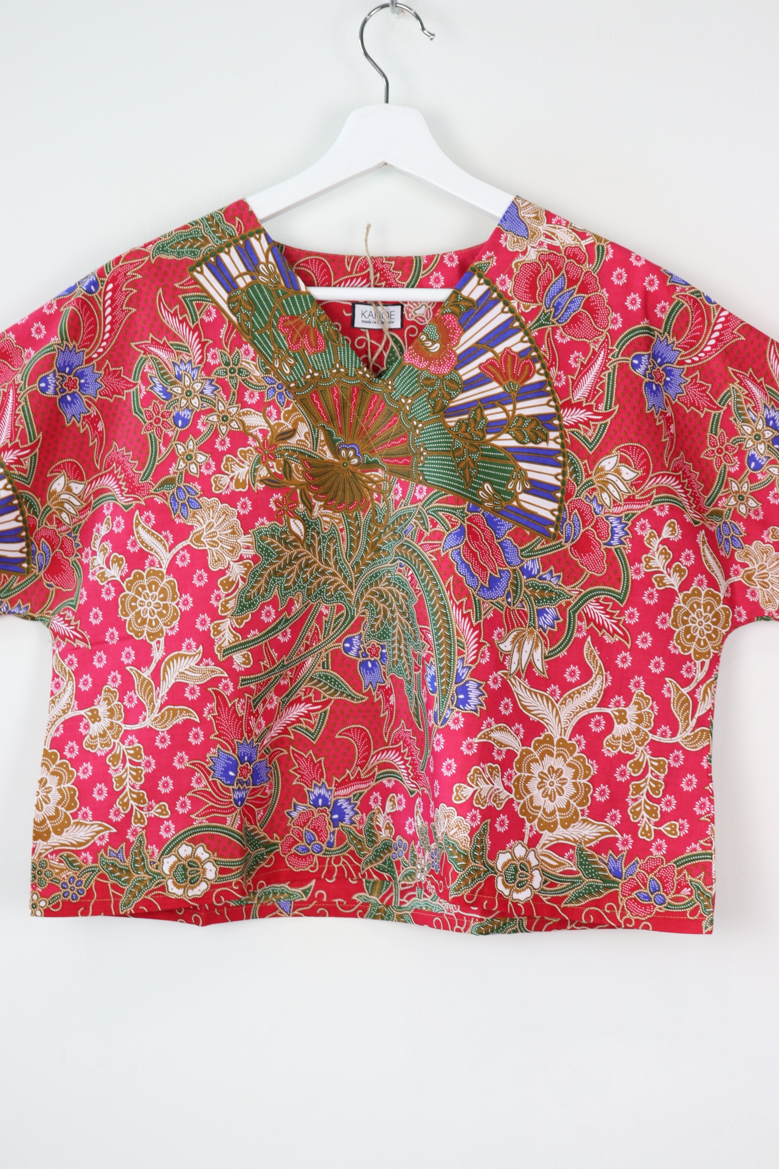 AveryDae Batik Top - Lil Red