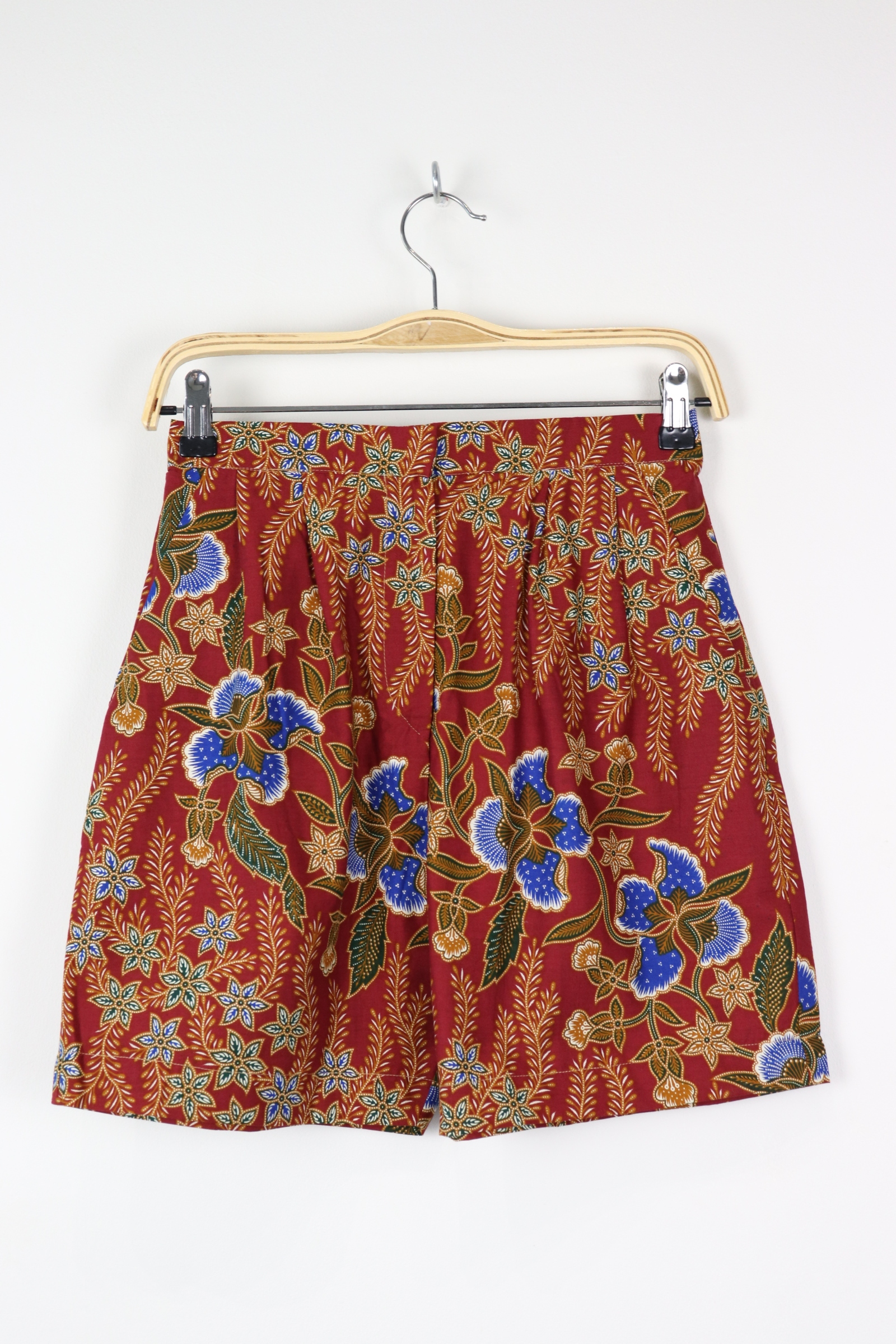 Tailored Batik Shorts - Miu Miu (S)
