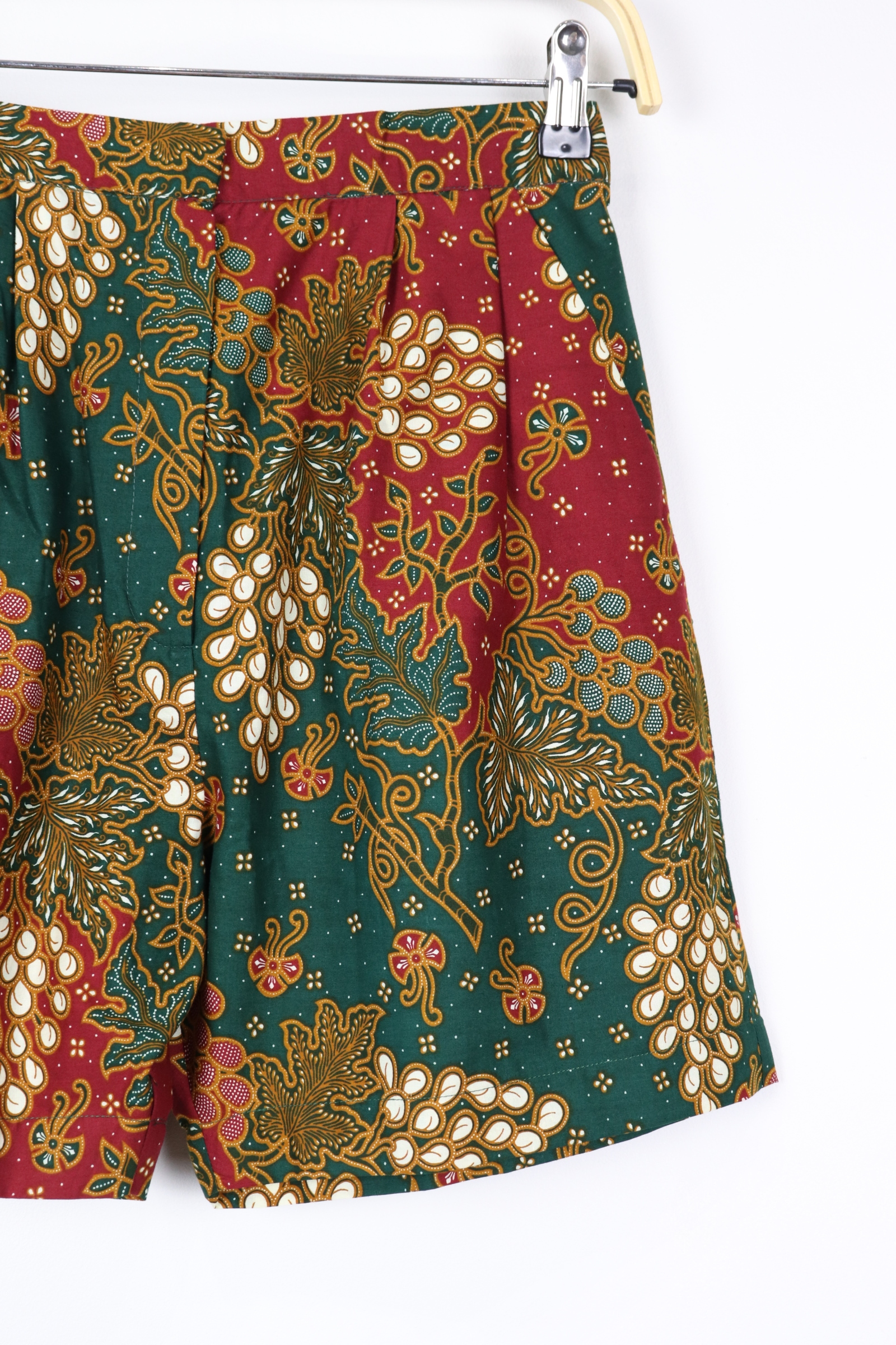 Tailored Batik Shorts - Yuki (S)