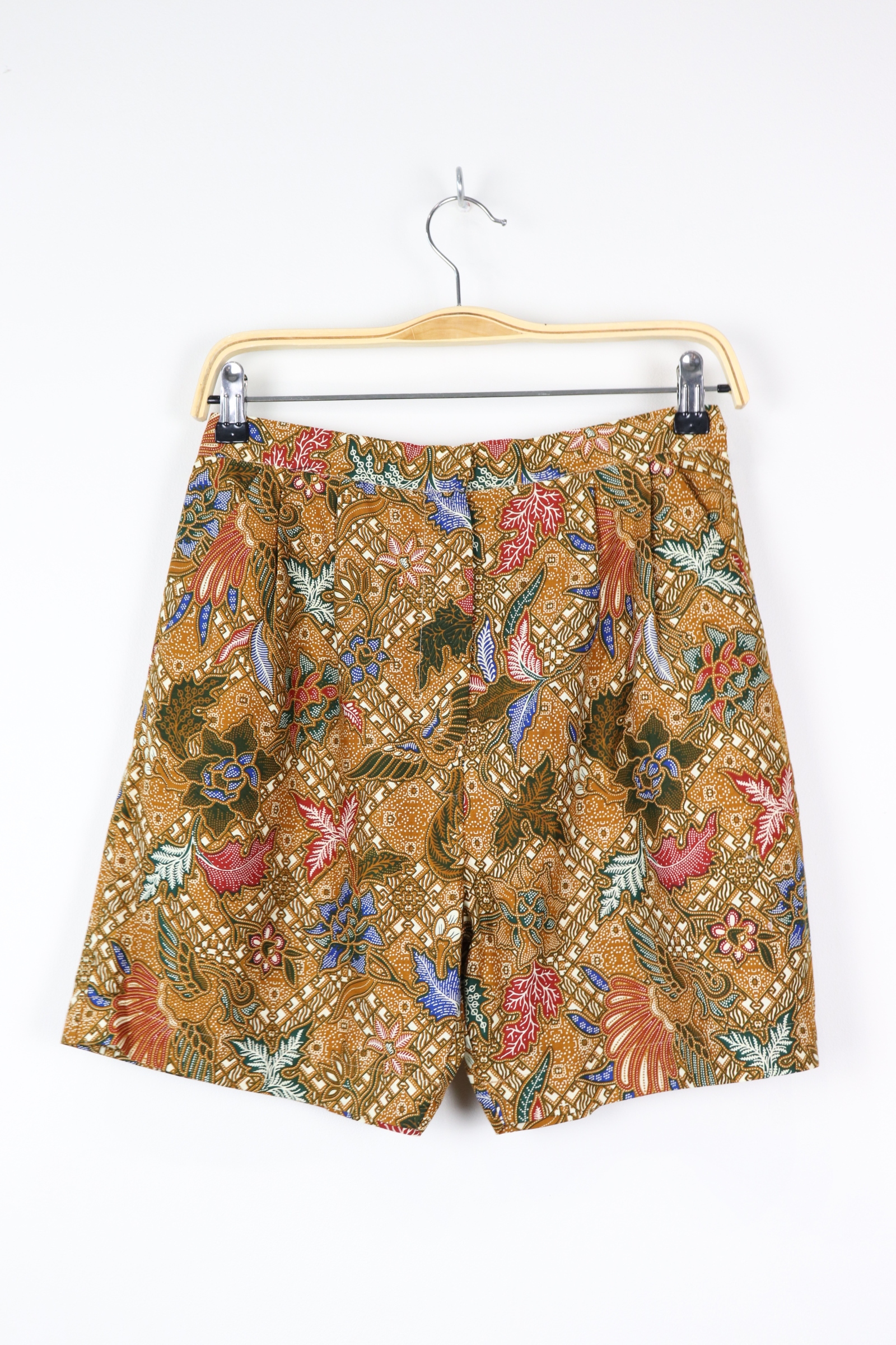 Tailored Batik Shorts - Roline (S)