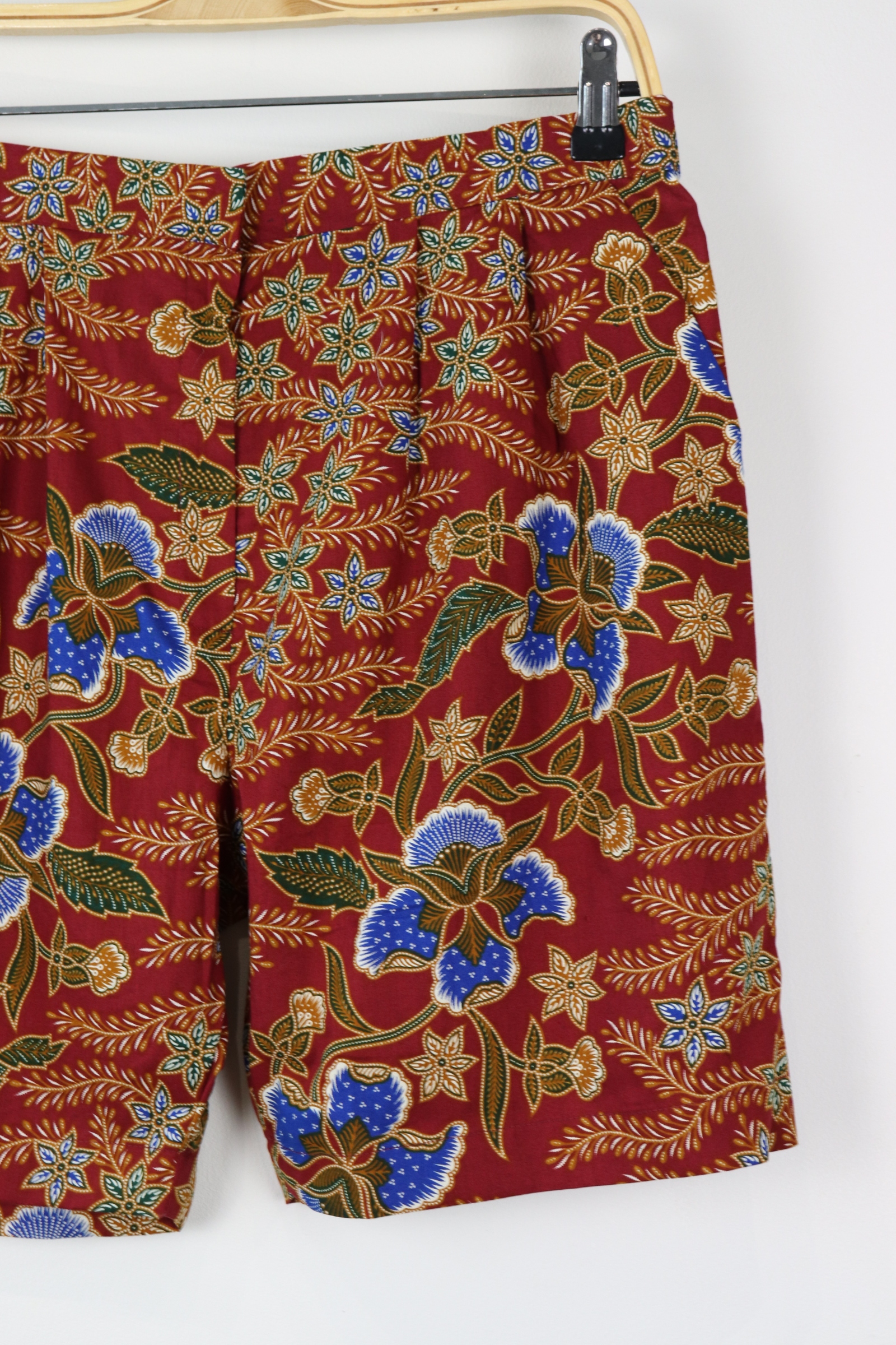Tailored Batik Shorts - Miu Miu (M)
