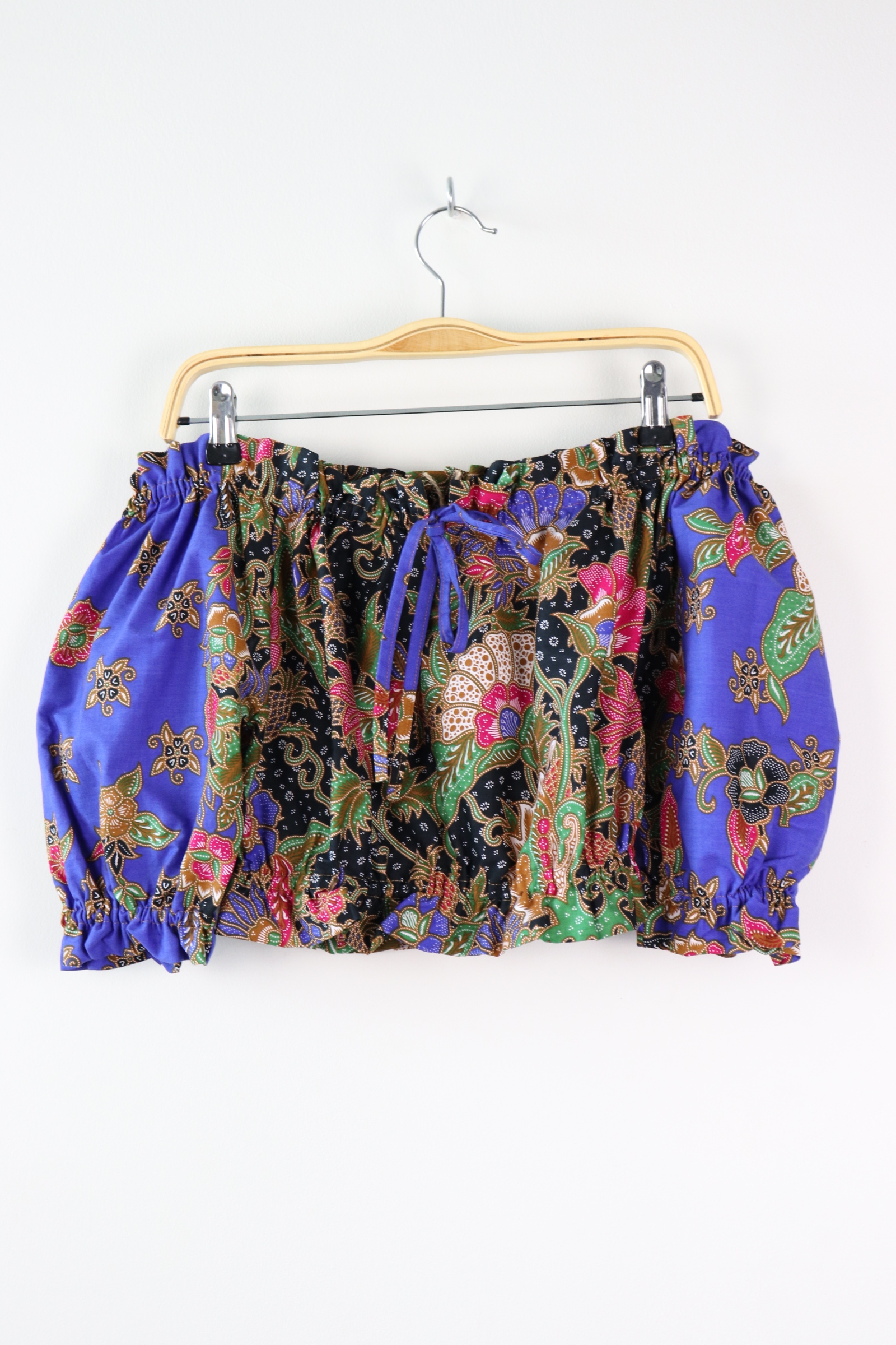 Off-Shoulder Batik Blouse - Wonder