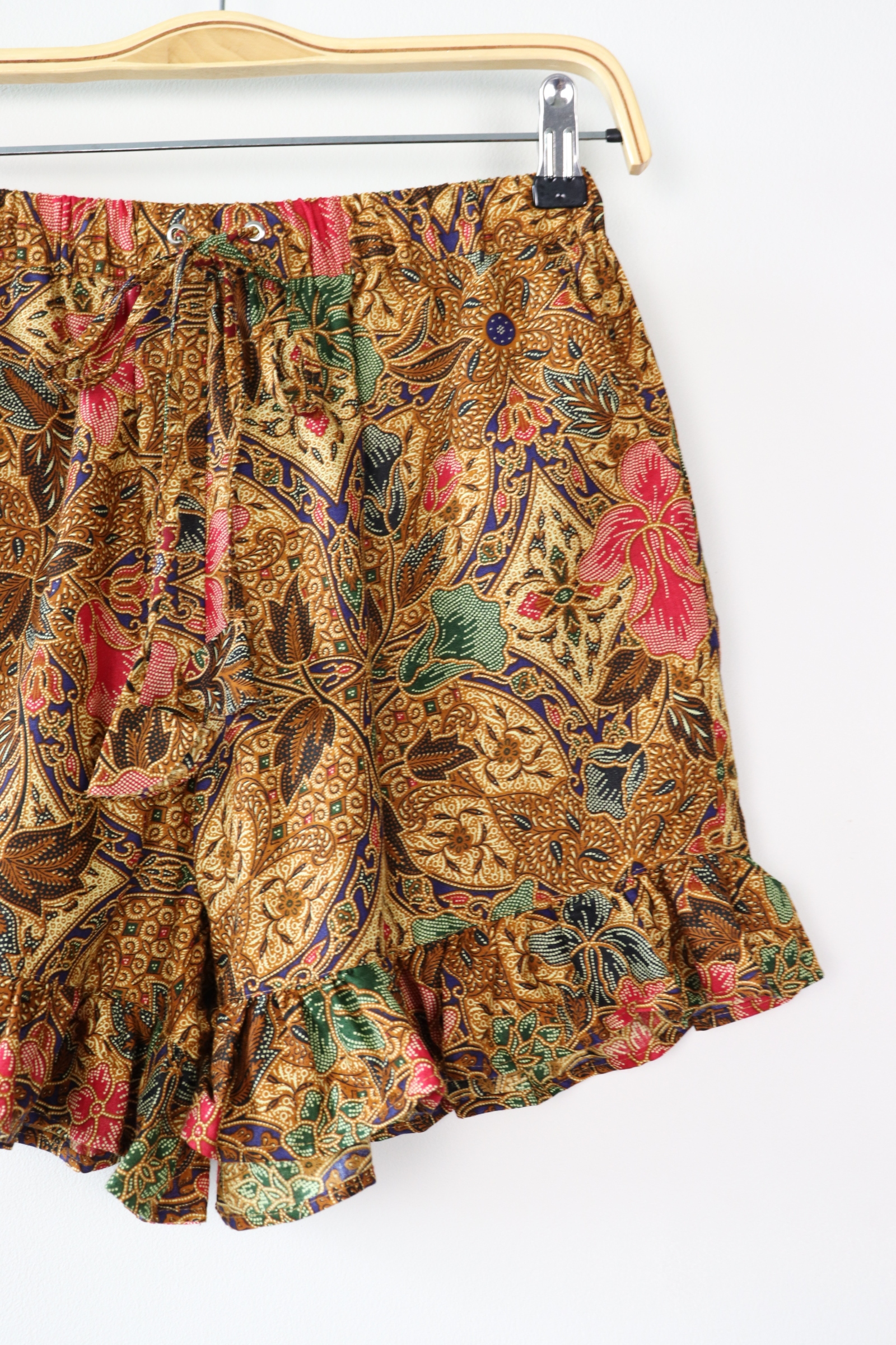 Batik Frou Shorts - Sandy (Blue Highlight)