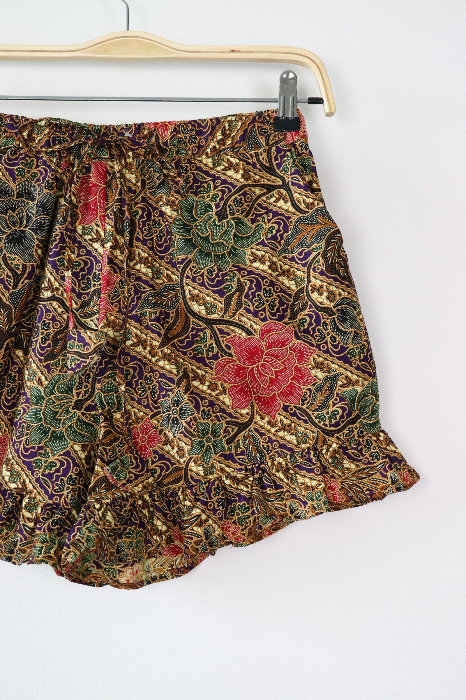 Batik Frou Shorts - Nyonya (Purple)
