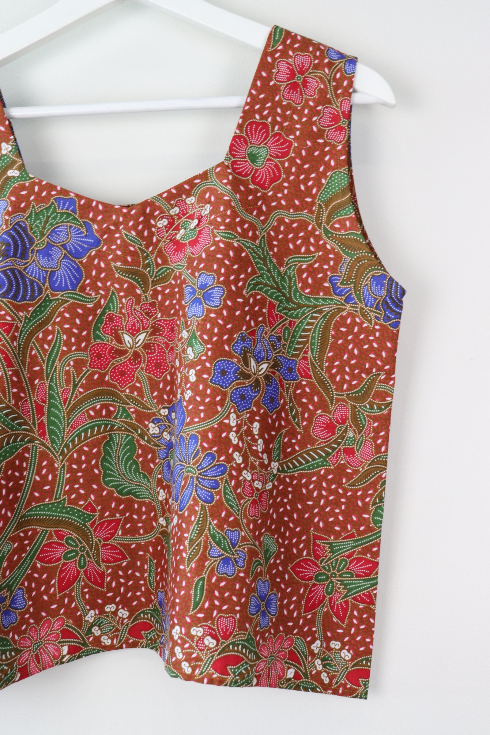 Sweetheart Batik Top - Ljubav (S-M)