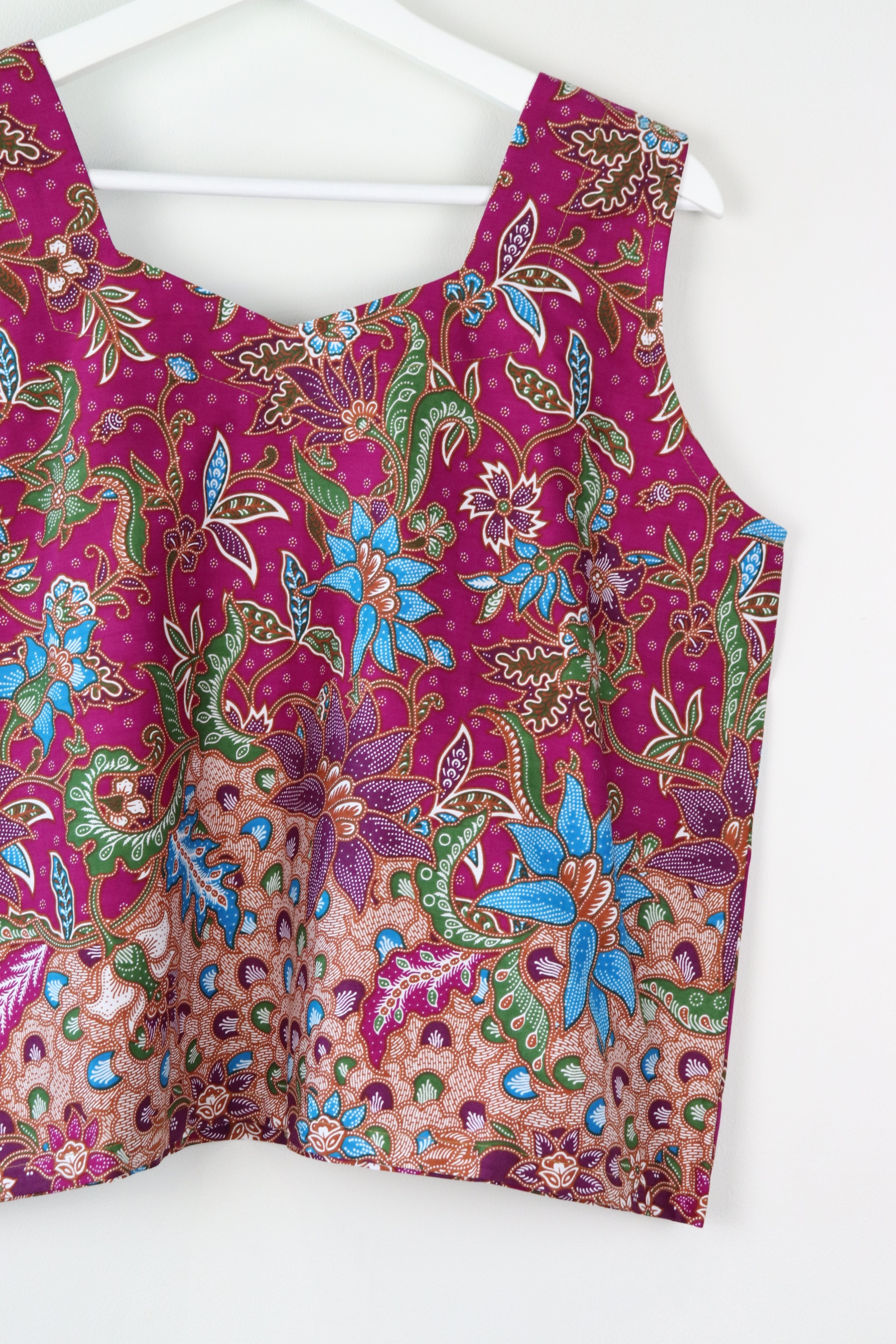Sweetheart Batik Top - Dia (L-XL)