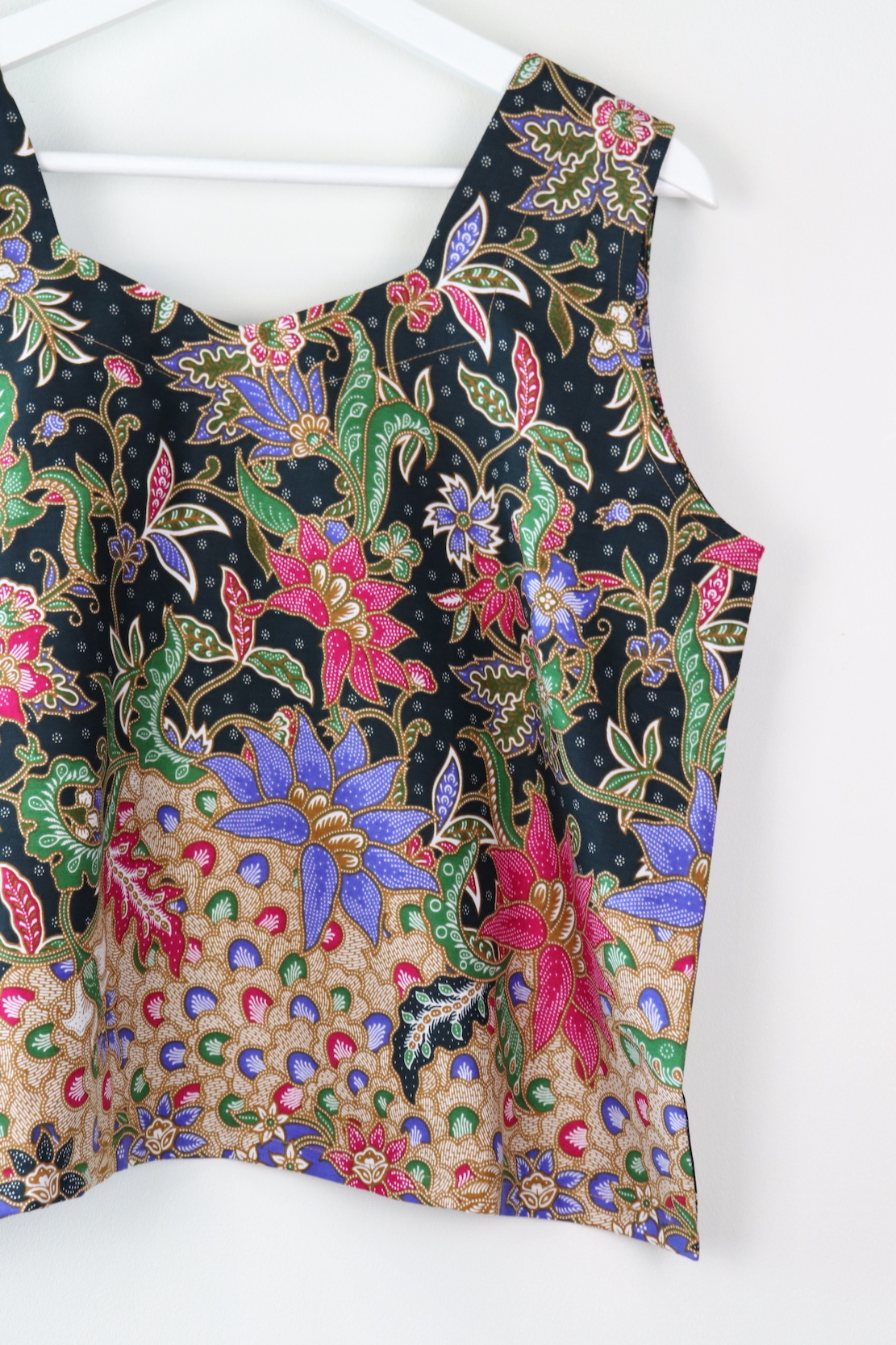Sweetheart Batik Top - Aishiteru (L-XL)