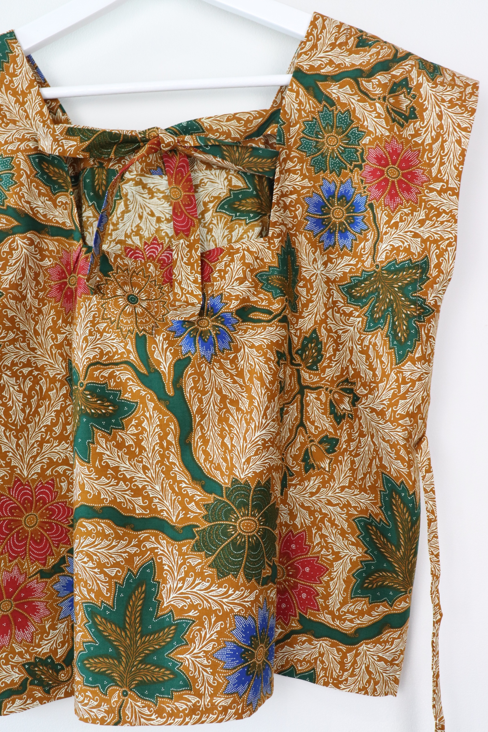 BrunchDate Boxy Batik Top - Autumn Leaves