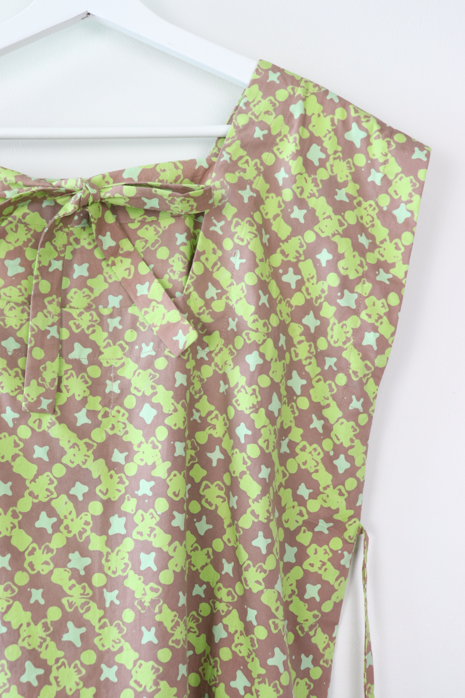 BrunchDate Boxy Batik Top - Lime Sand ( Batik Terap )