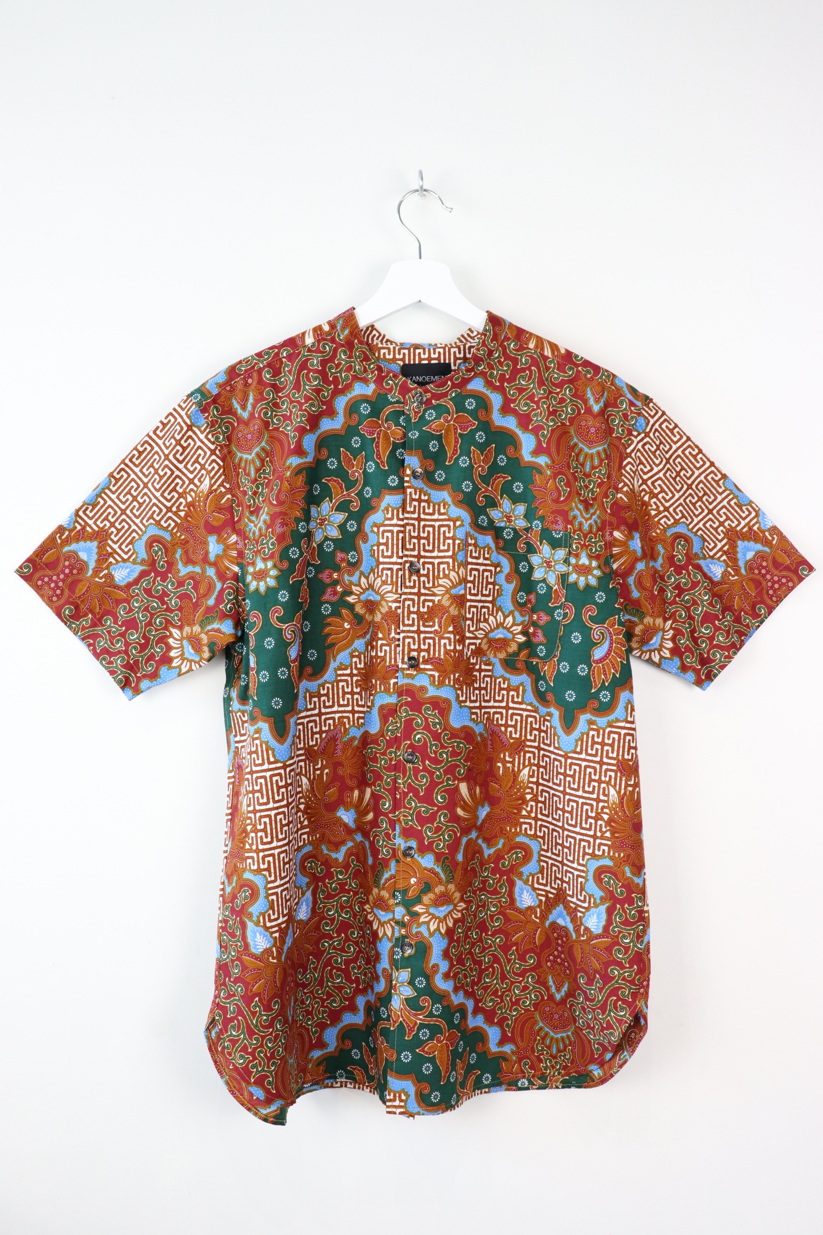 KANOEMEN Stand Collar Batik Shirt - Mondavi (XL)