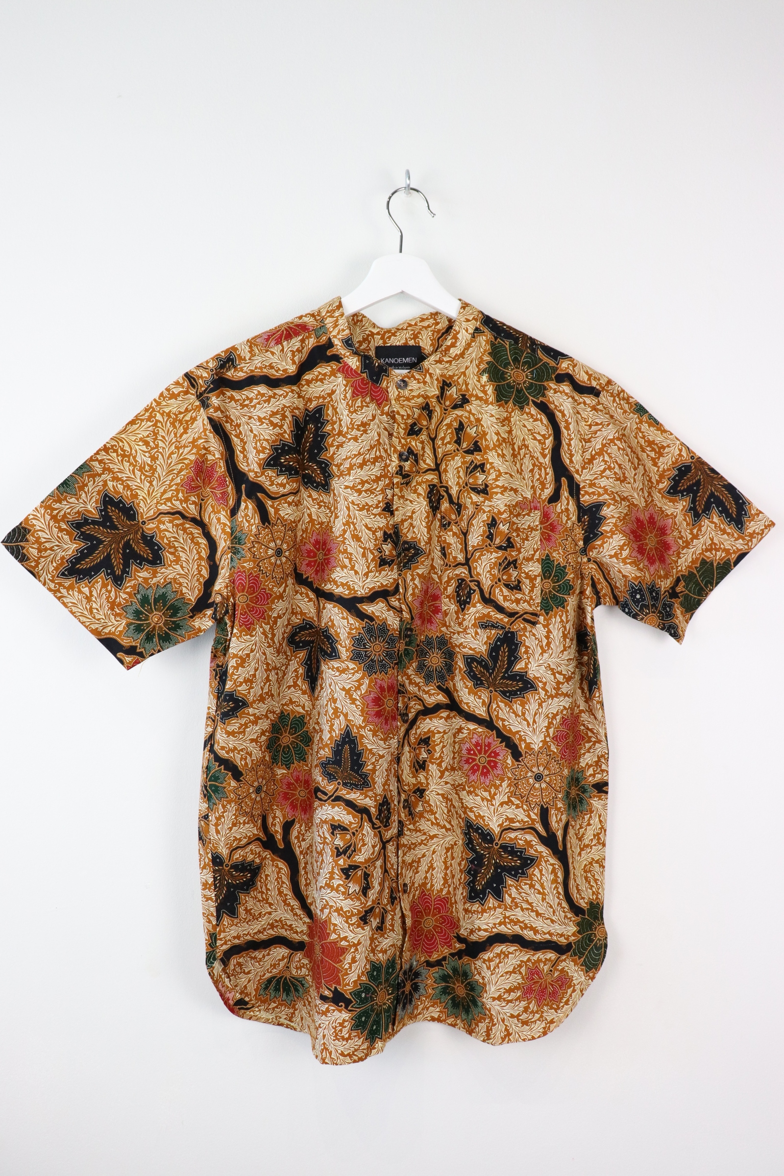 KANOEMEN Stand Collar Batik Shirt - Tiger (XL)