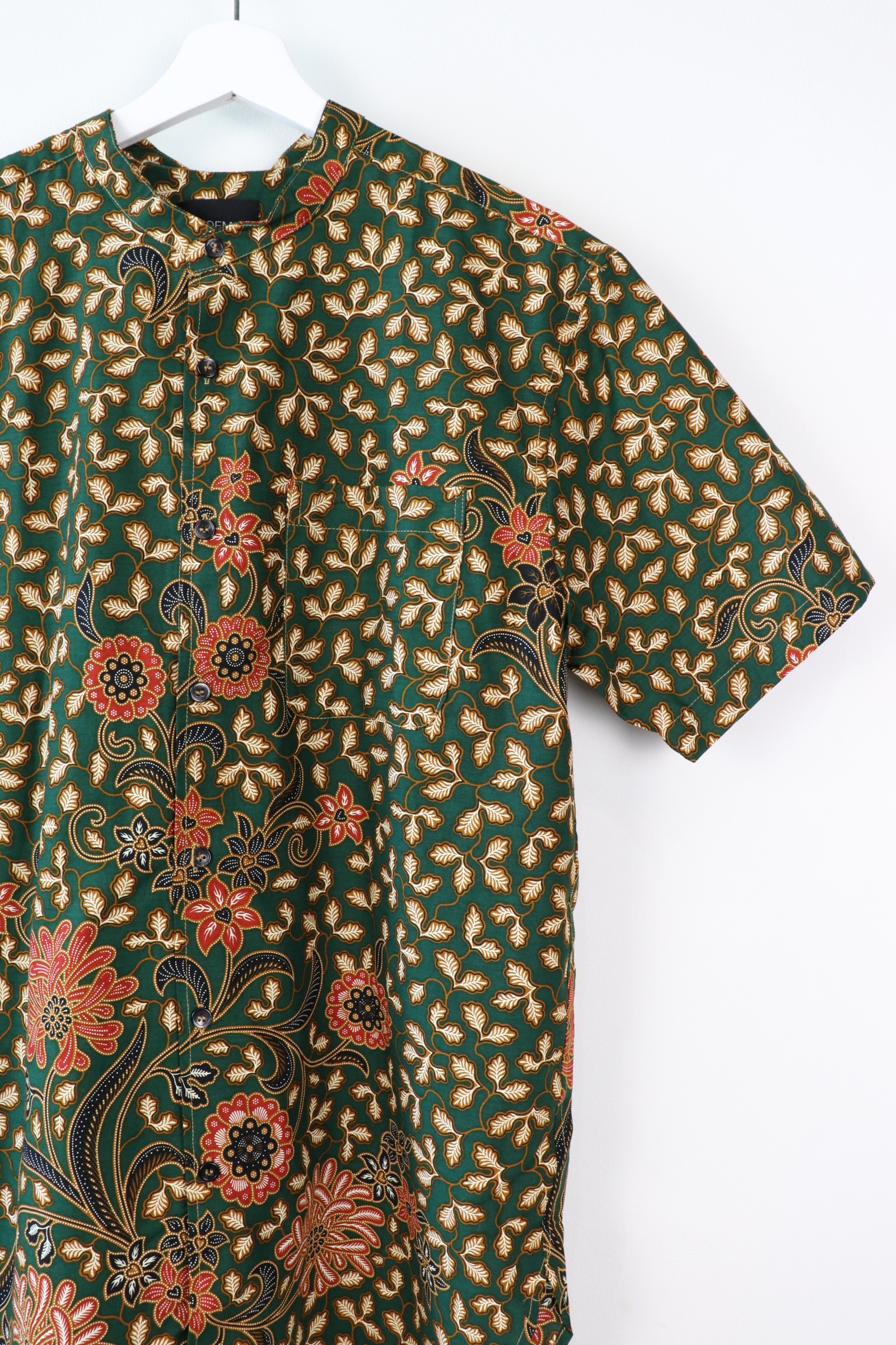 KANOEMEN Stand Collar Batik Shirt - Soju (L)