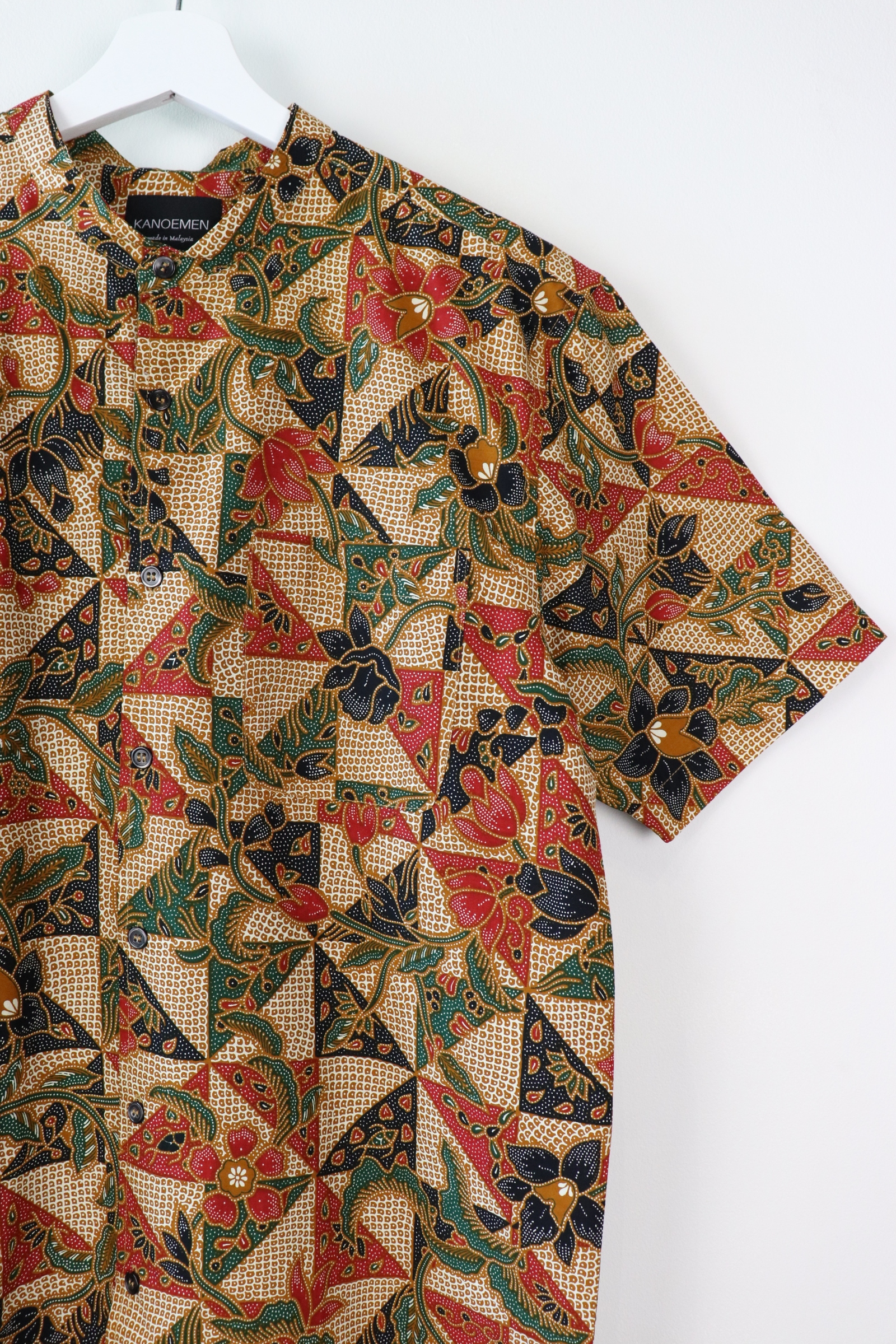 KANOEMEN Stand Collar Batik Shirt - Malibu (L)