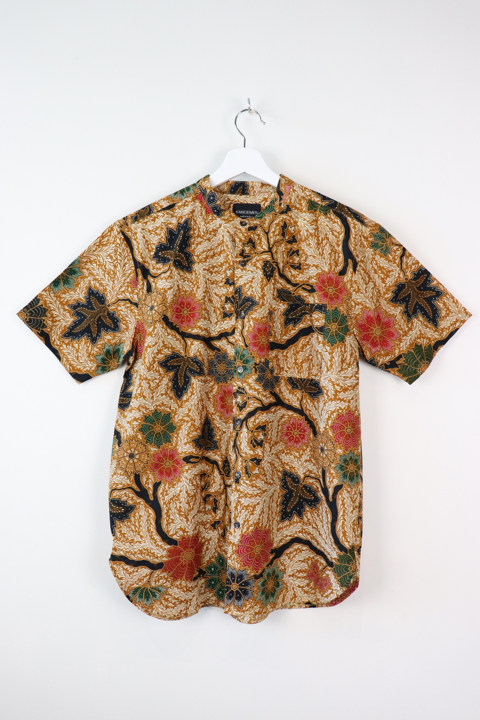 KANOEMEN Stand Collar Batik Shirt - Ricard (L)