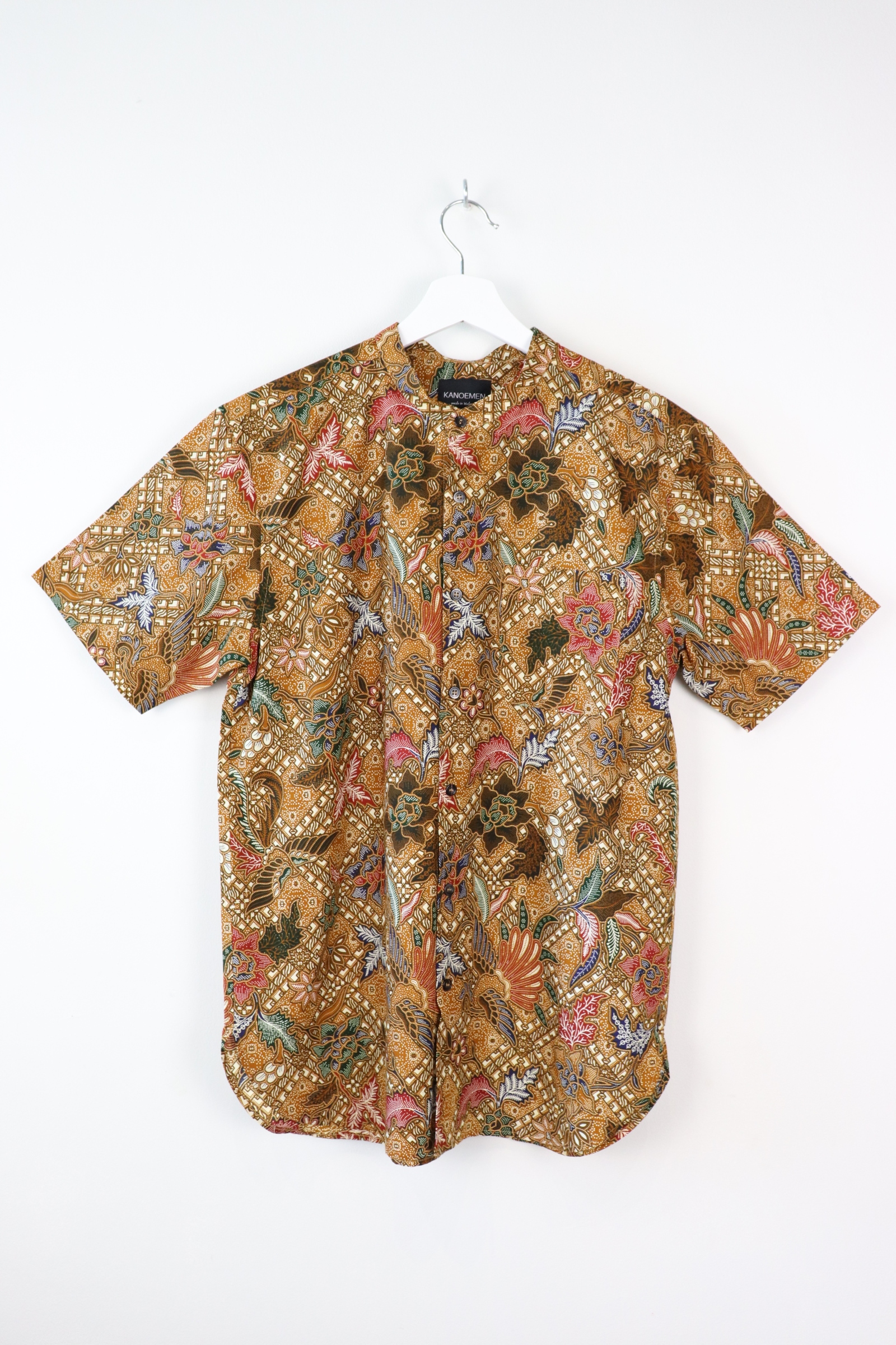 KANOEMEN Stand Collar Batik Shirt - Jinro (L)