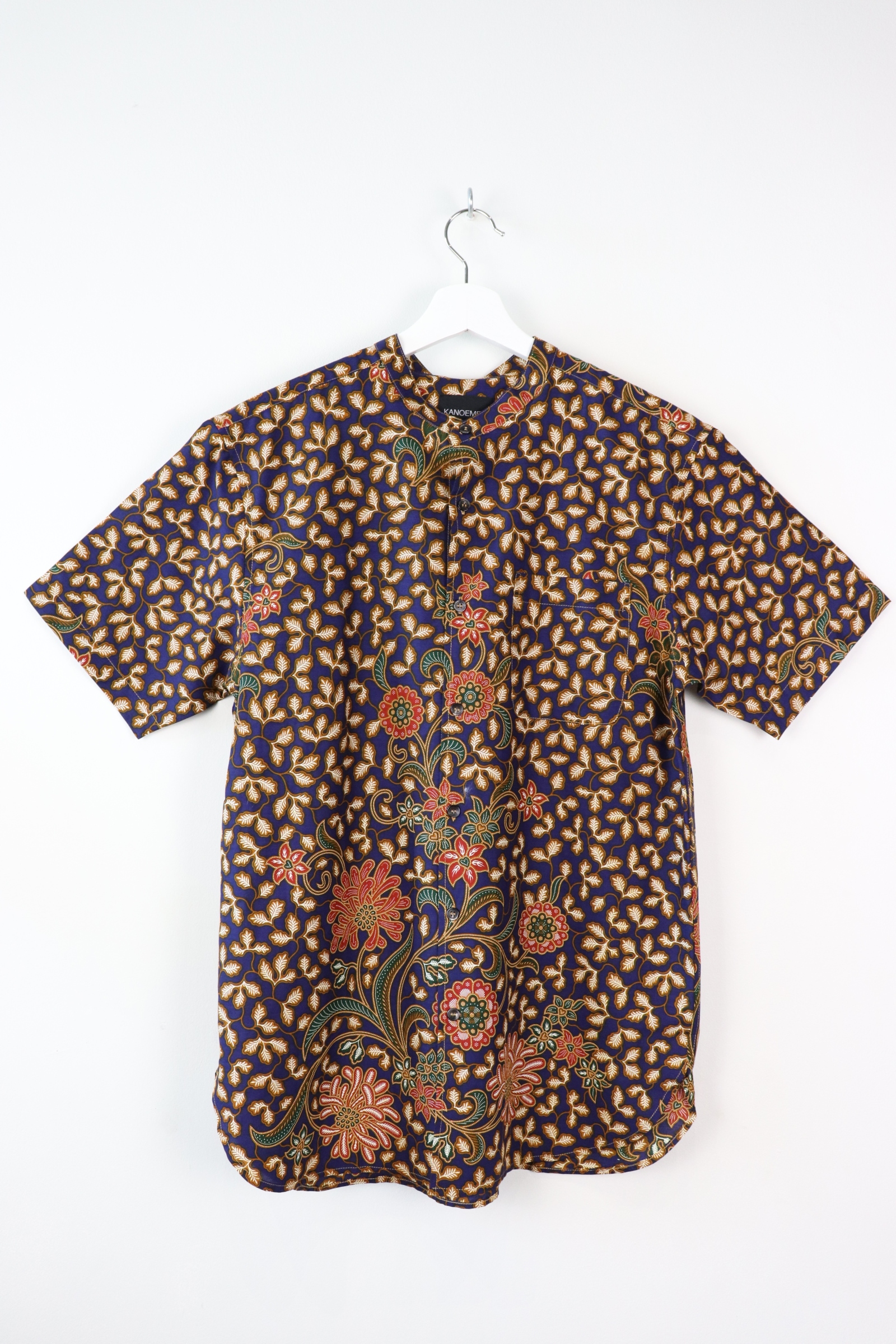 KANOEMEN Stand Collar Batik Shirt - Jose (L)
