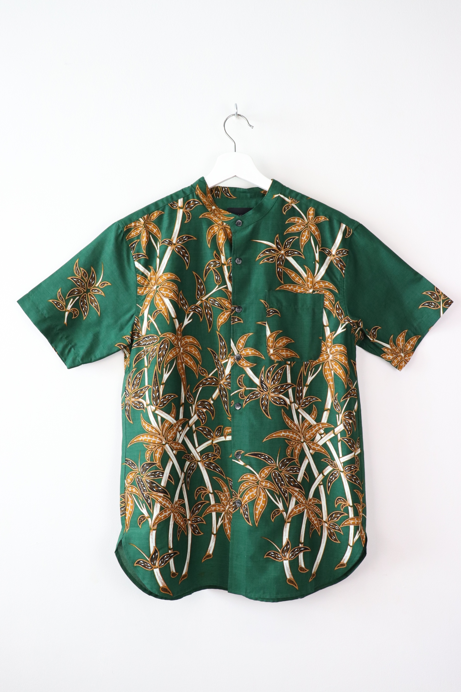KANOEMEN Stand Collar Batik Shirt - Jameson (M)