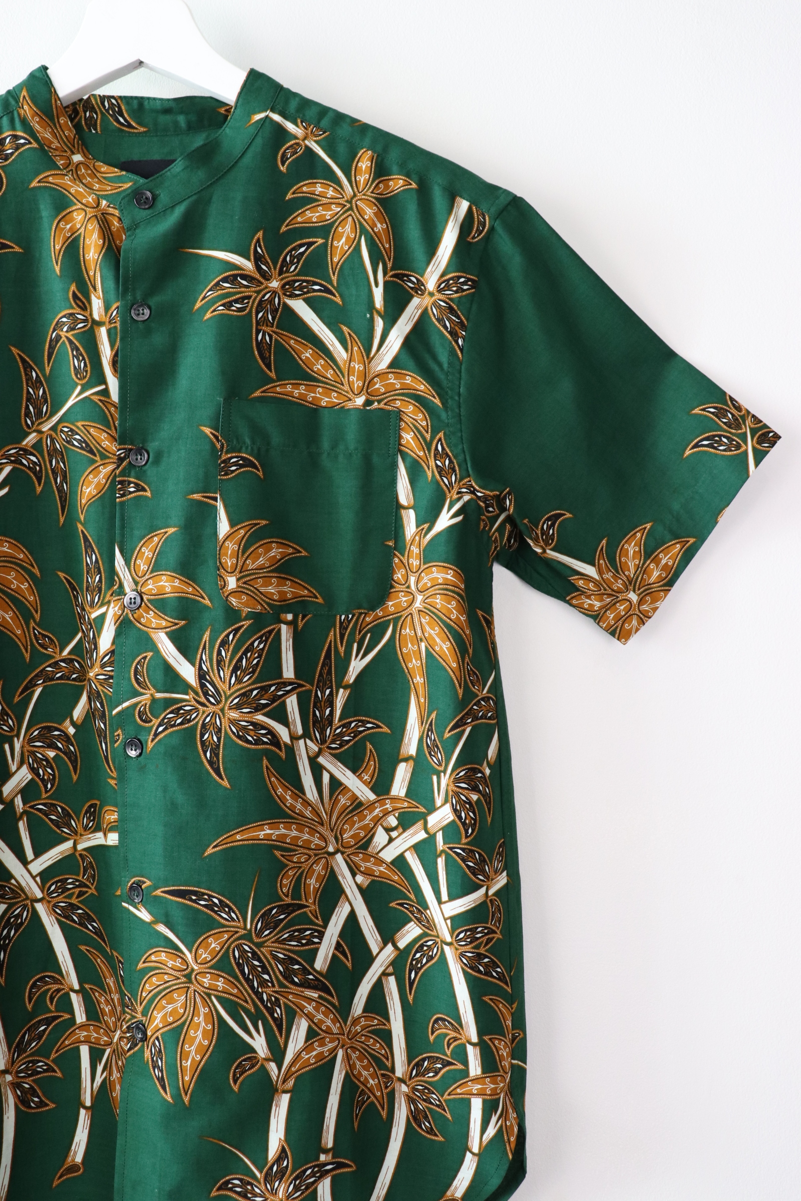 KANOEMEN Stand Collar Batik Shirt - Jameson (M)