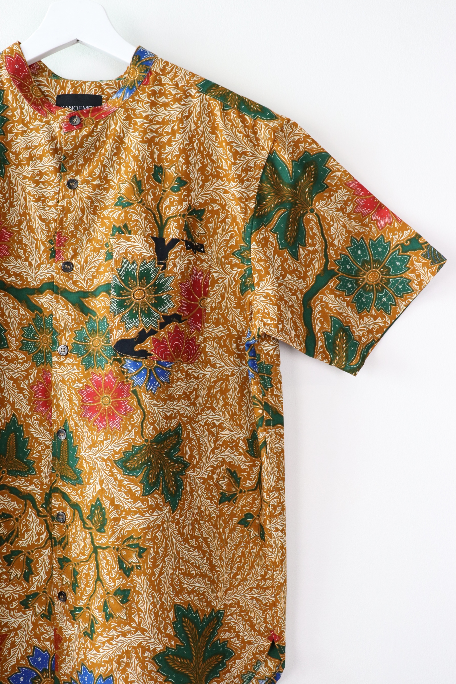 KANOEMEN Stand Collar Batik Shirt - Remy (M)