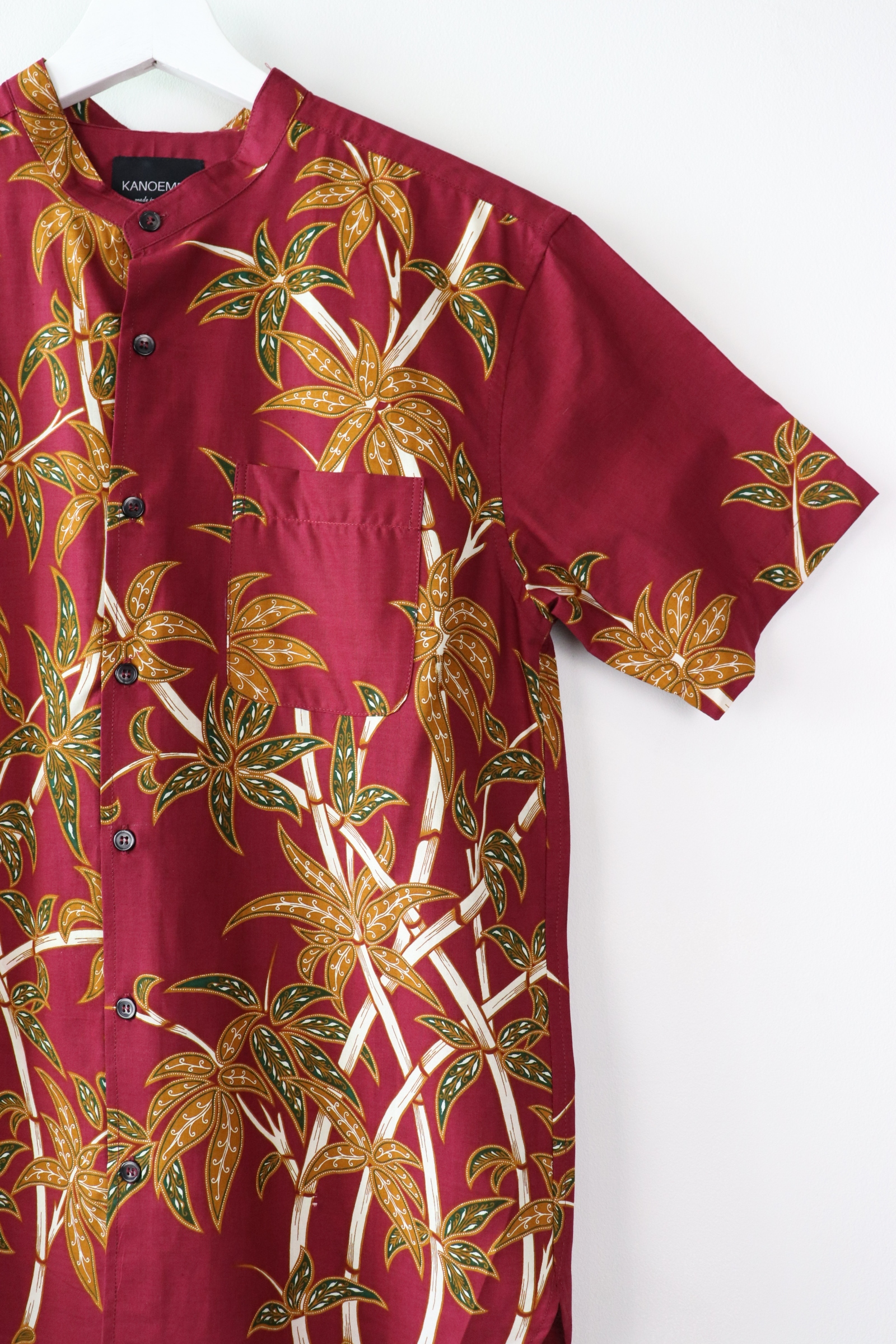 KANOEMEN Stand Collar Batik Shirt - Chivas (M)